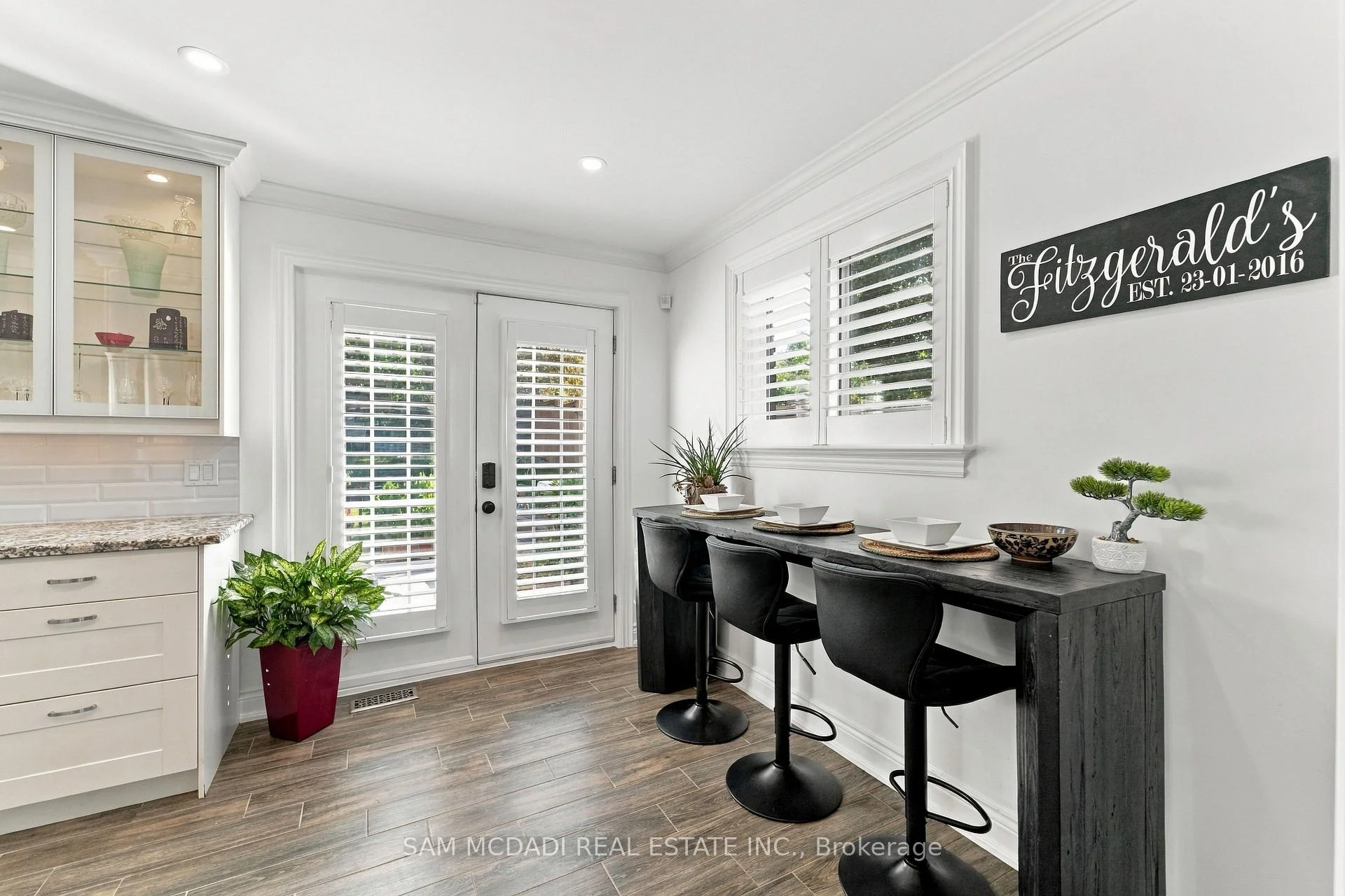 Photo 12 of 22 Bywood Crescent, Hamilton, Stoney Creek Mountain — HOMEH