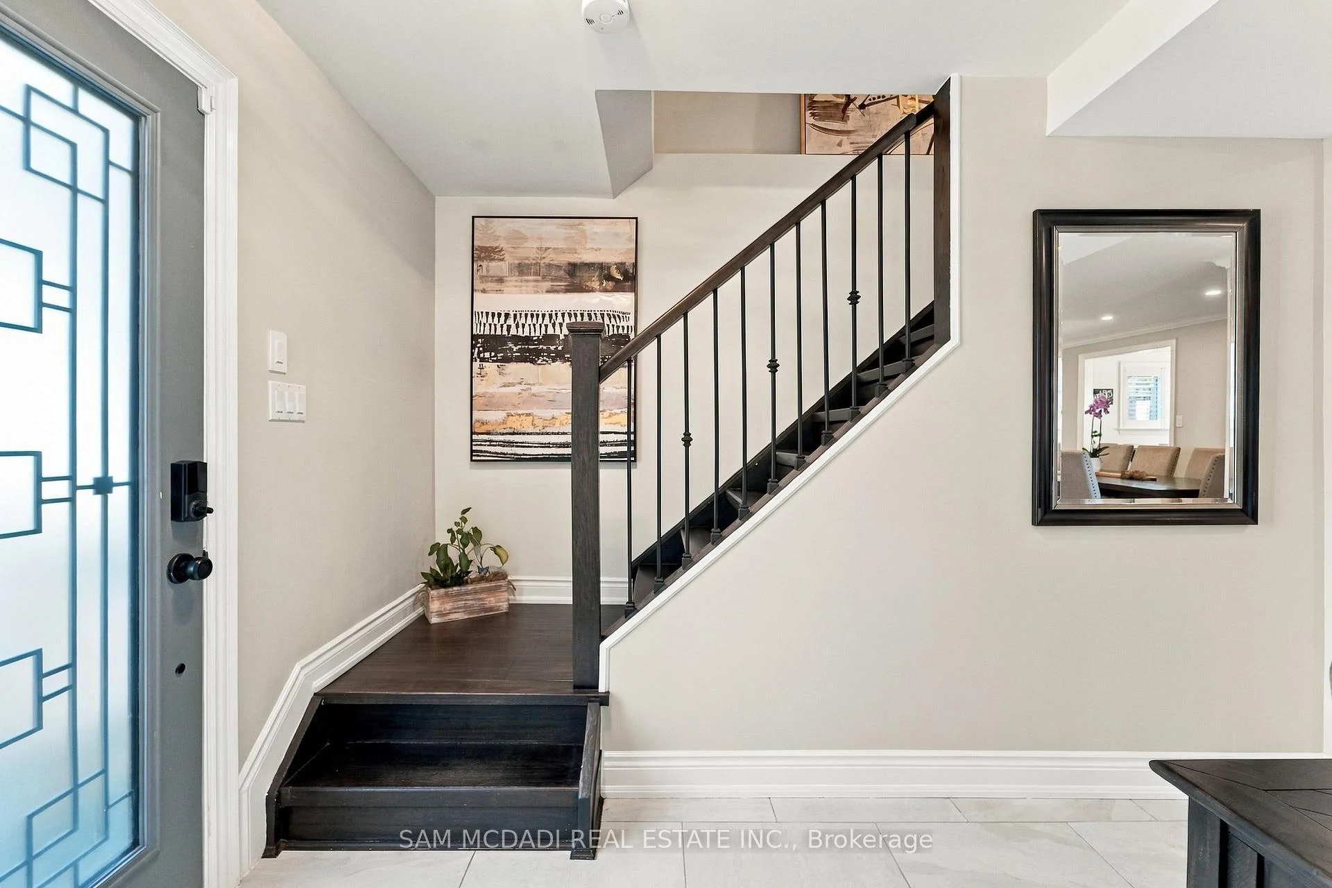 Photo 19 of 22 Bywood Crescent, Hamilton, Stoney Creek Mountain — HOMEH
