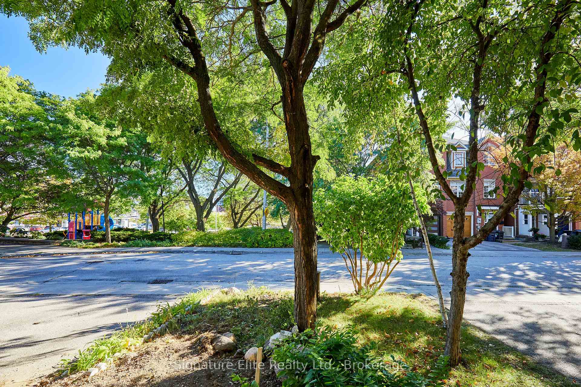 Photo 45 of 12 Blair Street, Toronto, O'Connor-Parkview — HOMEH