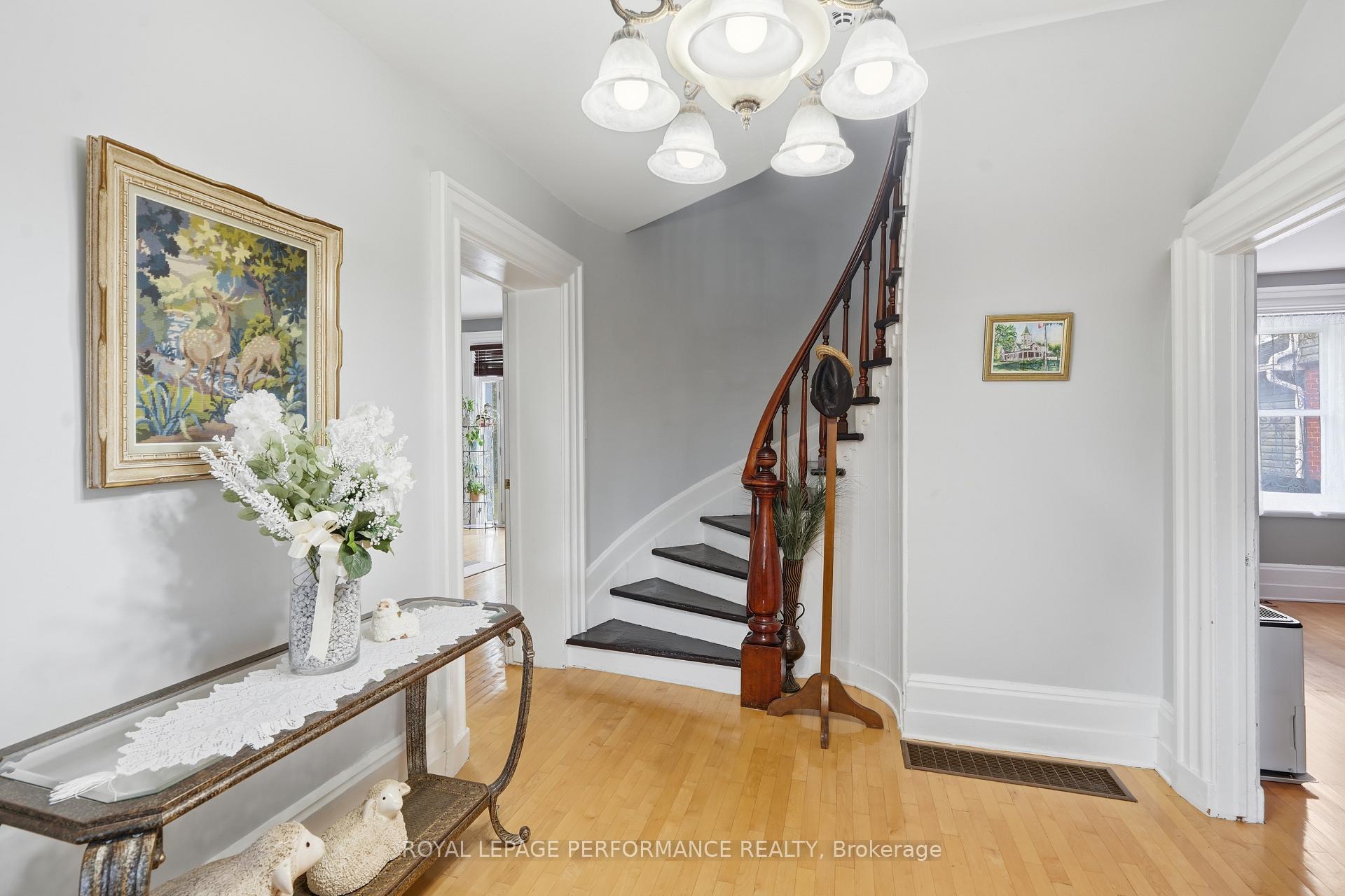 Photo 4 of 8 John Street, Champlain, L'Orignal — HOMEH