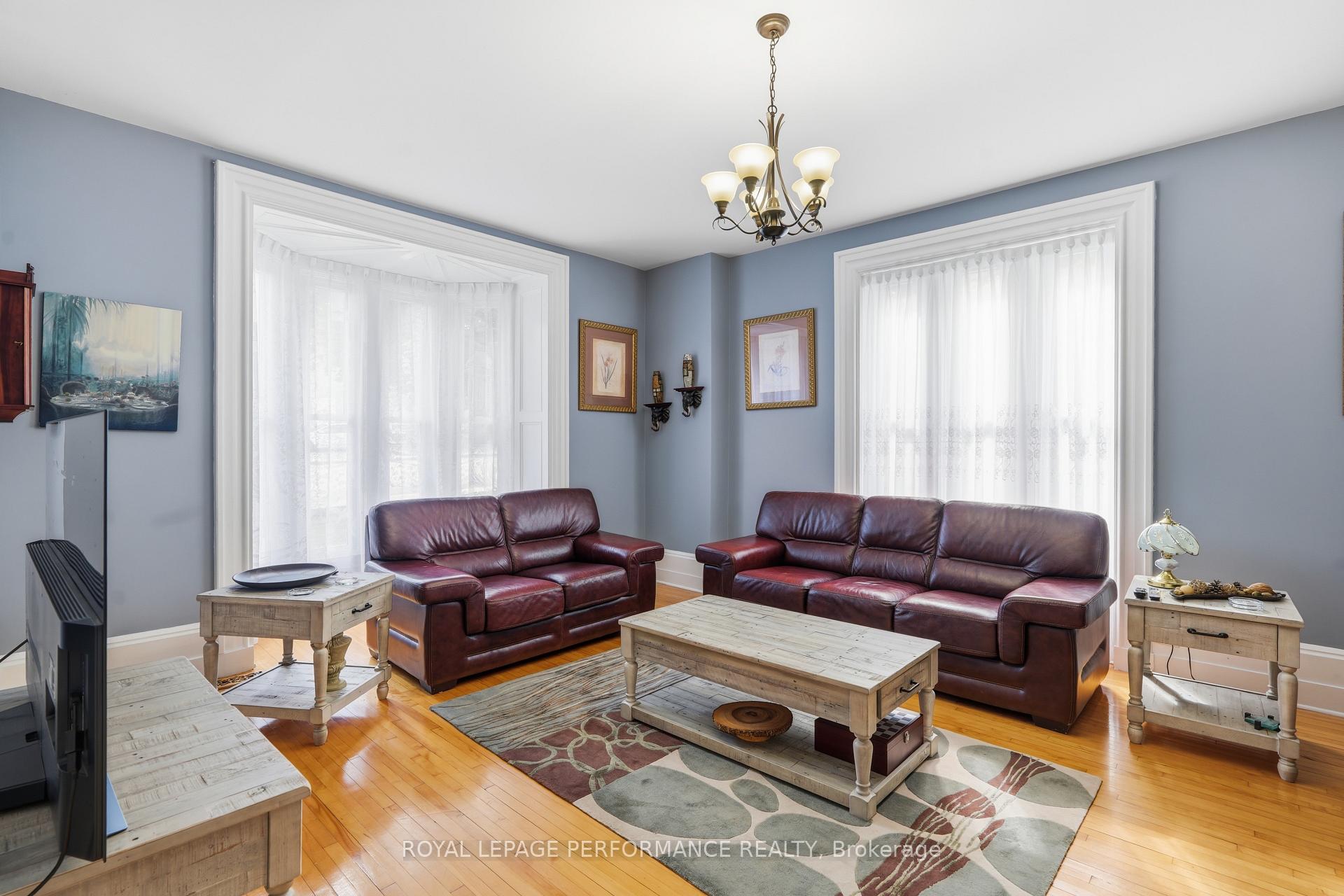 Photo 5 of 8 John Street, Champlain, L'Orignal — HOMEH