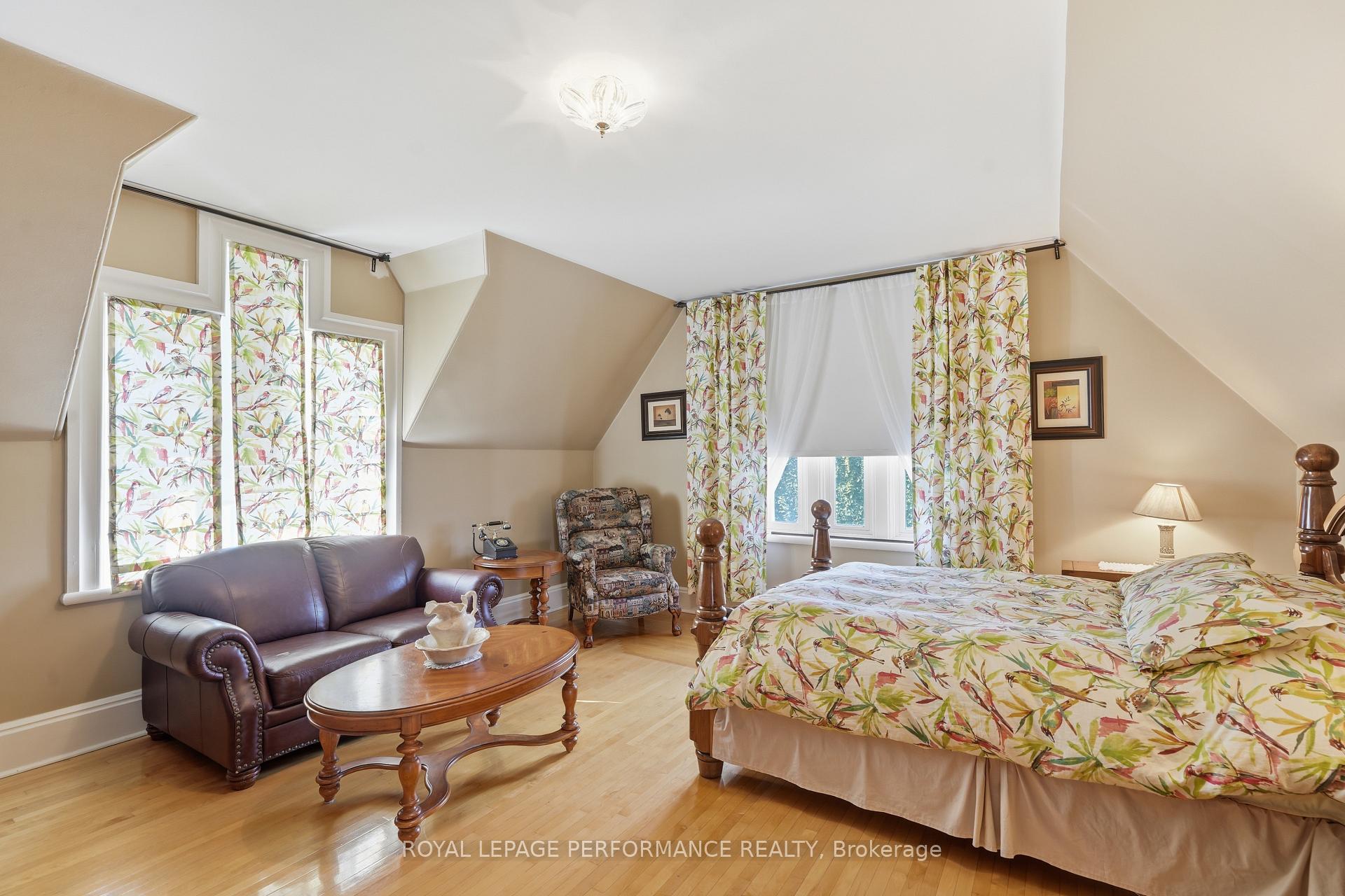 Photo 20 of 8 John Street, Champlain, L'Orignal — HOMEH