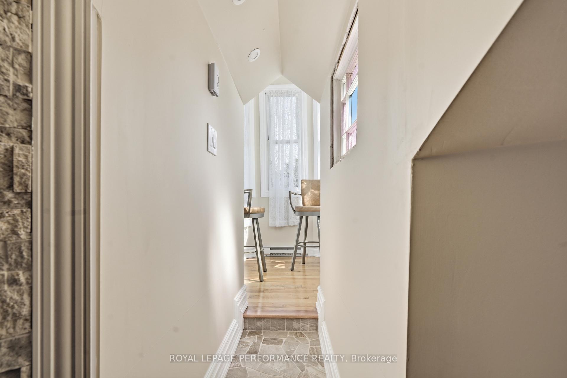 Photo 26 of 8 John Street, Champlain, L'Orignal — HOMEH