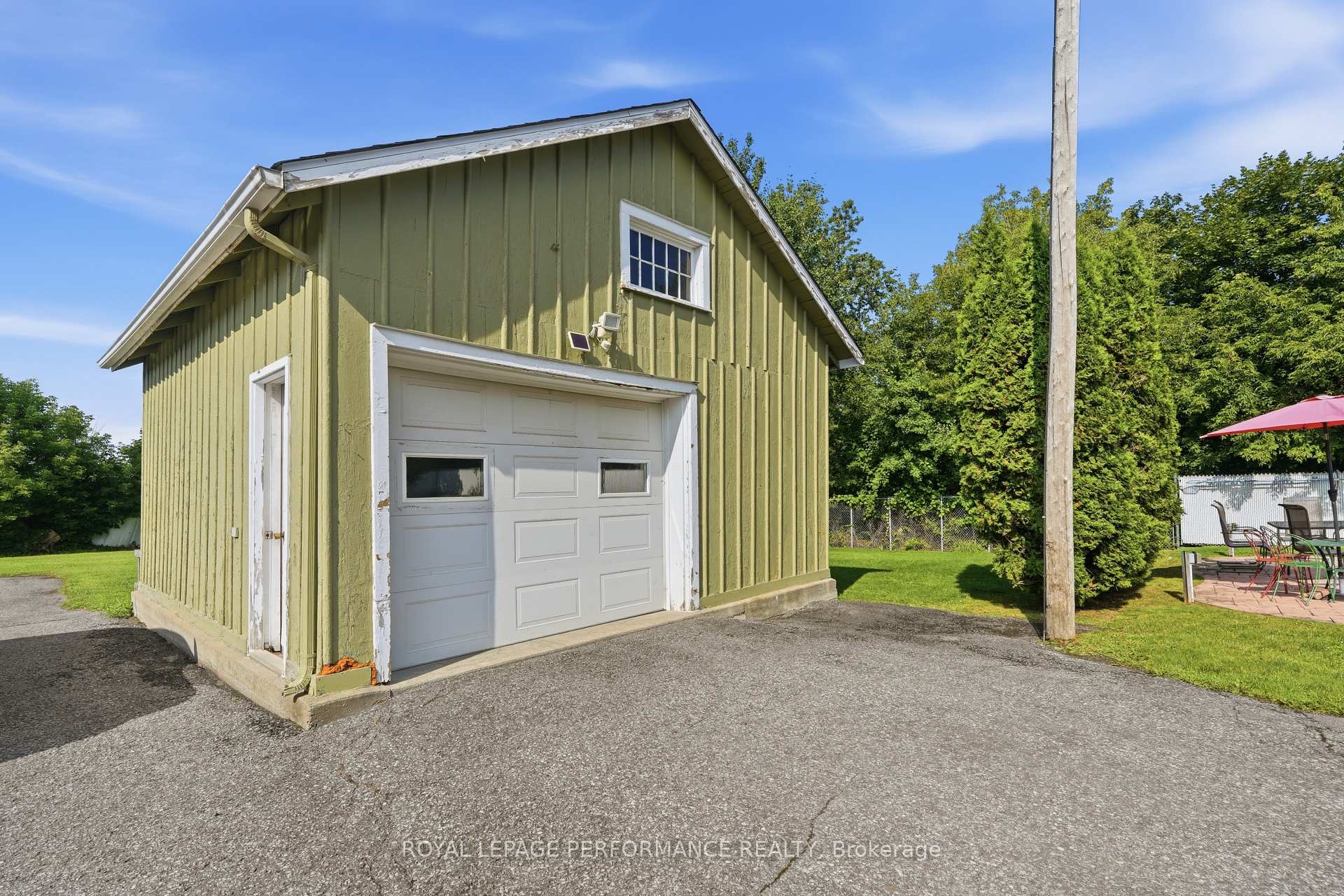 Photo 31 of 8 John Street, Champlain, L'Orignal — HOMEH