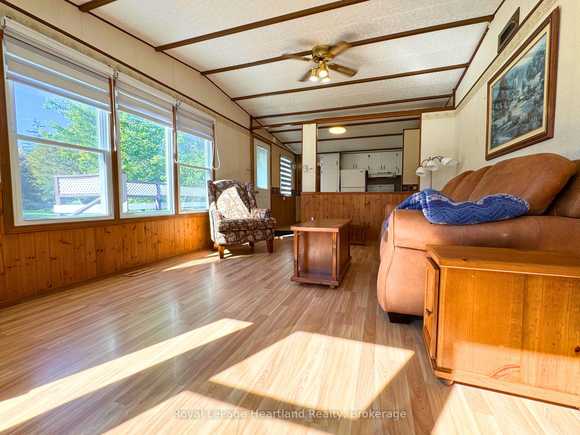 Photo 2 of 62 Clyde Street, Morris Turnberry, Bluevale — HOMEH