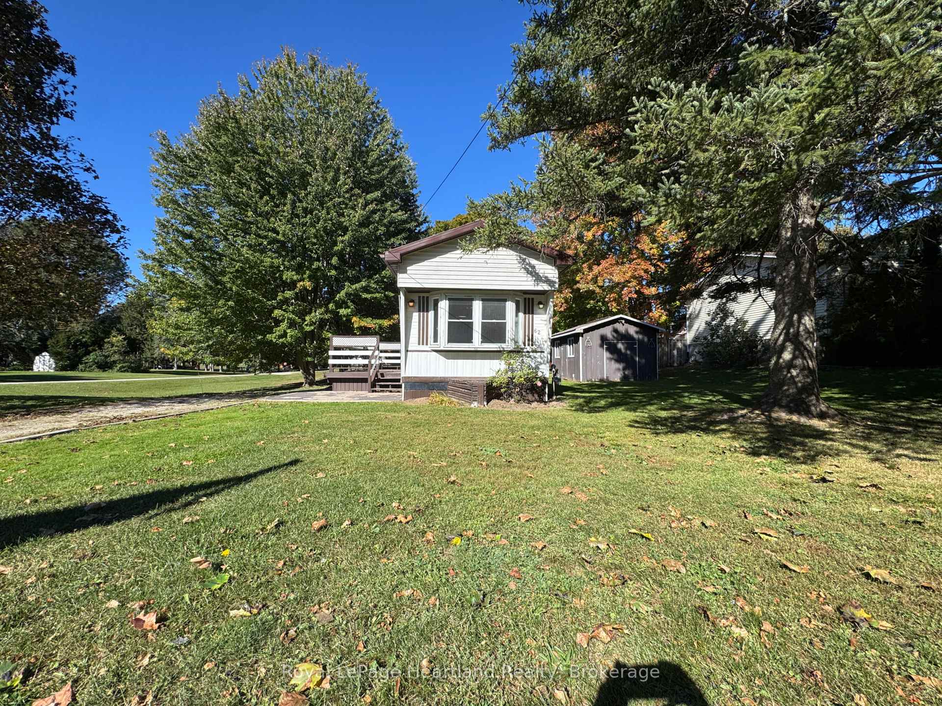 Photo 12 of 62 Clyde Street, Morris Turnberry, Bluevale — HOMEH