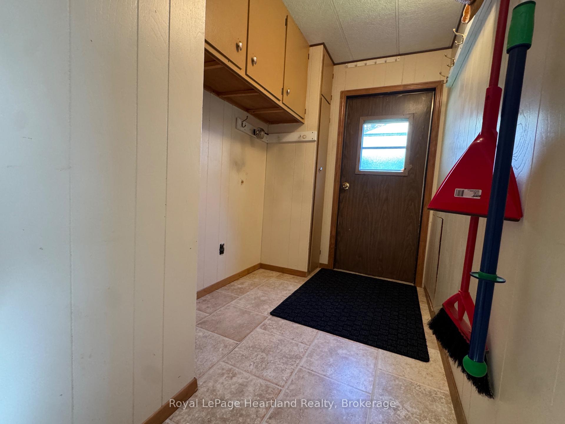 Photo 14 of 62 Clyde Street, Morris Turnberry, Bluevale — HOMEH