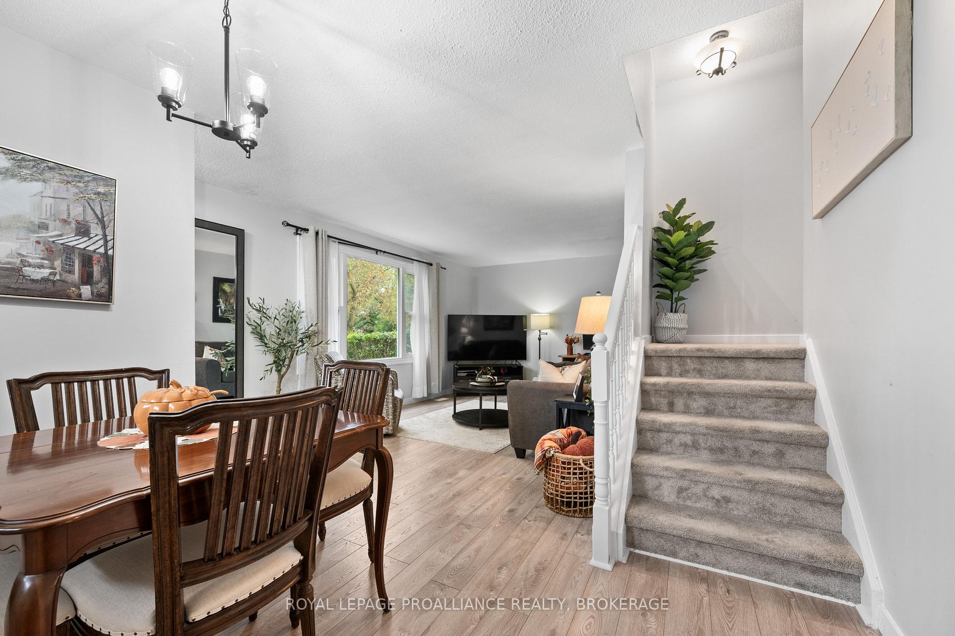 Photo 8 of 78 Guthrie Drive, Kingston, Rideau — HOMEH