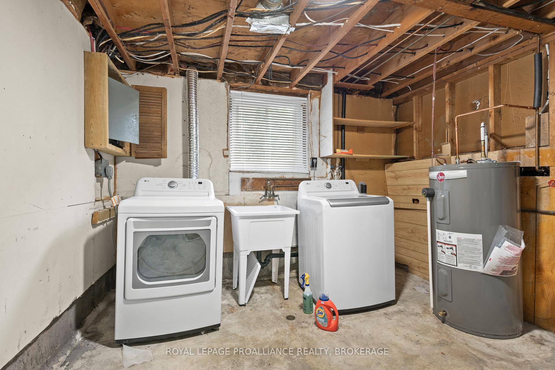 Photo 22 of 78 Guthrie Drive, Kingston, Rideau — HOMEH