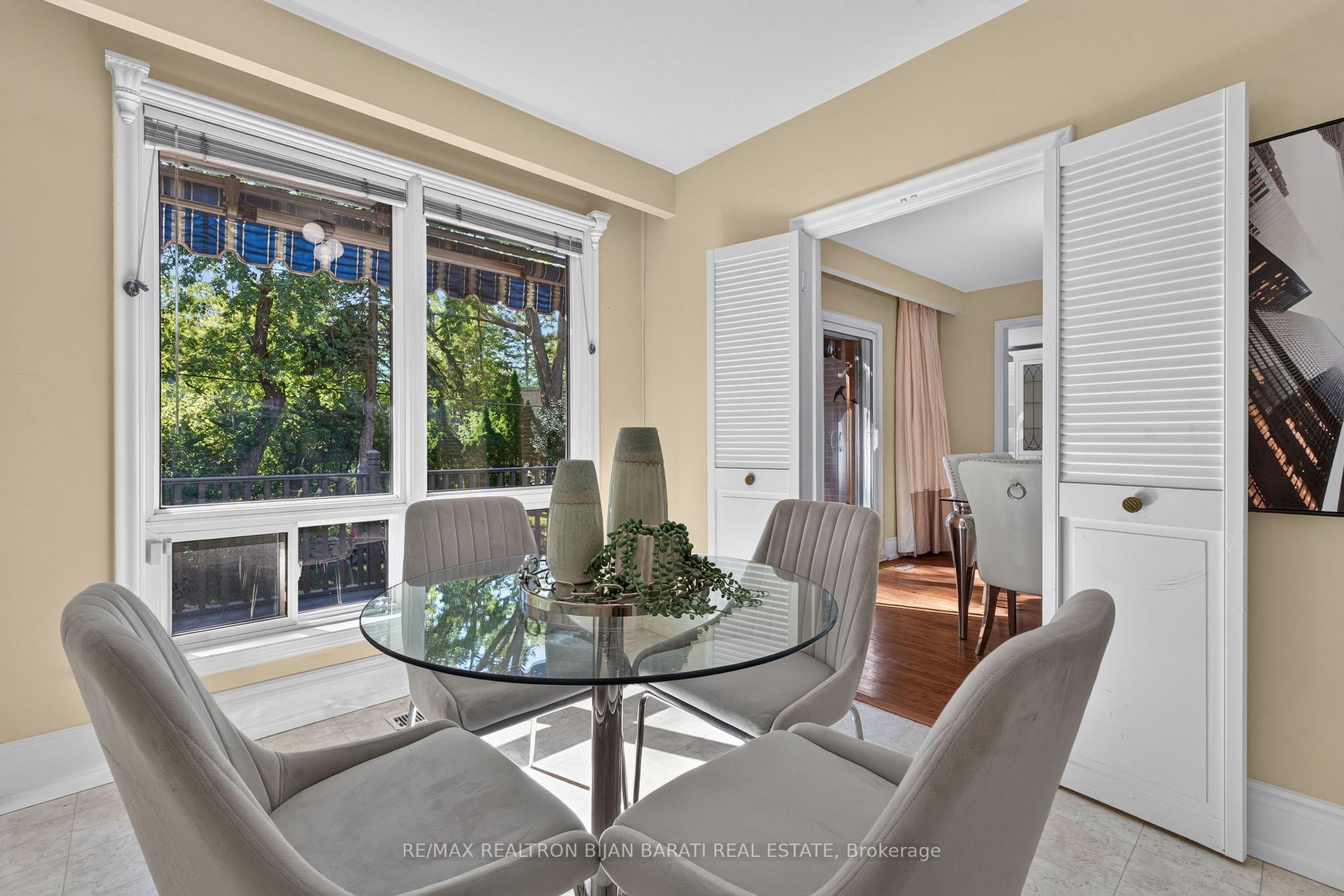 Photo 22 of 22 Brucedale Crescent, North York, Bayview Village — HOMEH