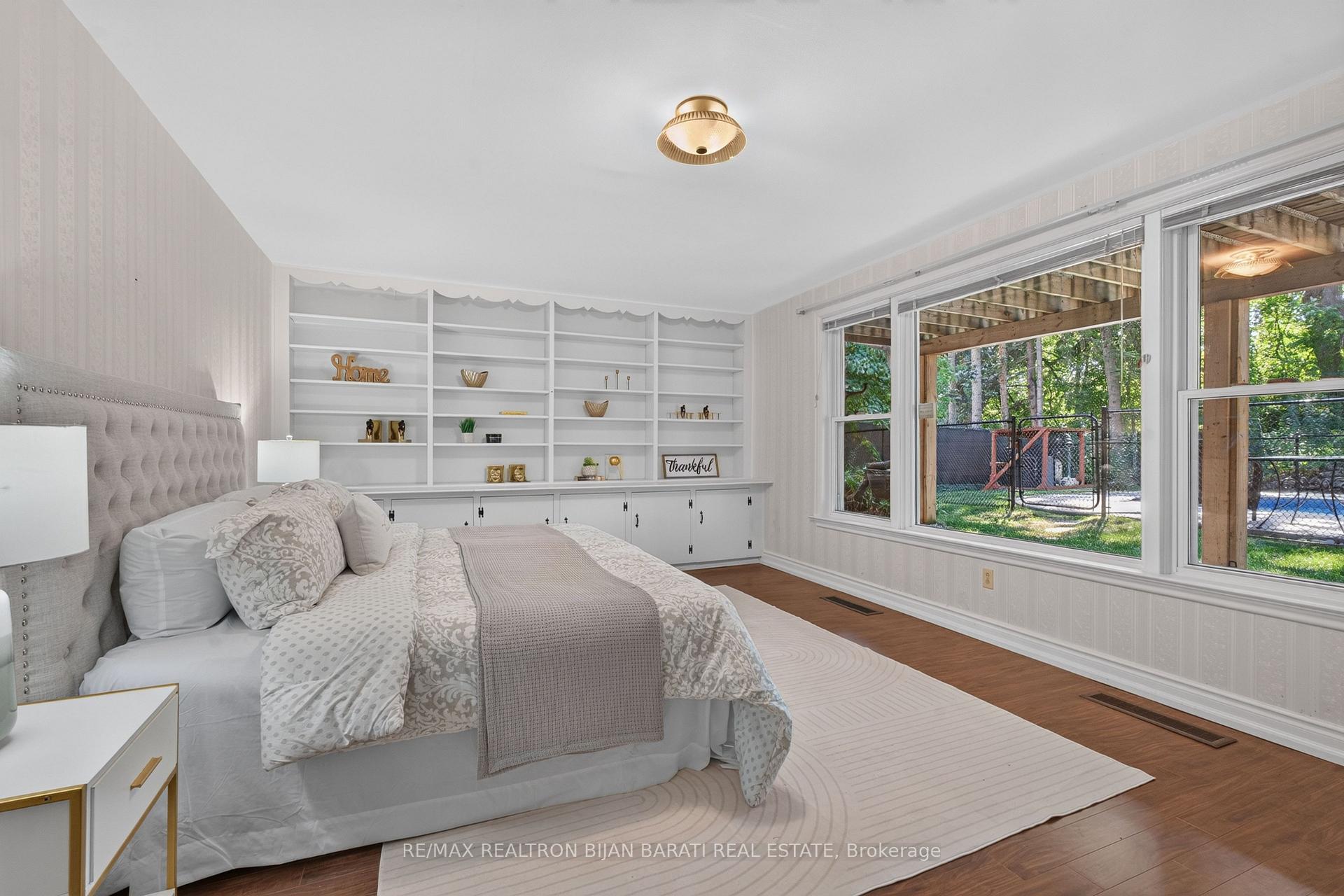 Photo 35 of 22 Brucedale Crescent, North York, Bayview Village — HOMEH
