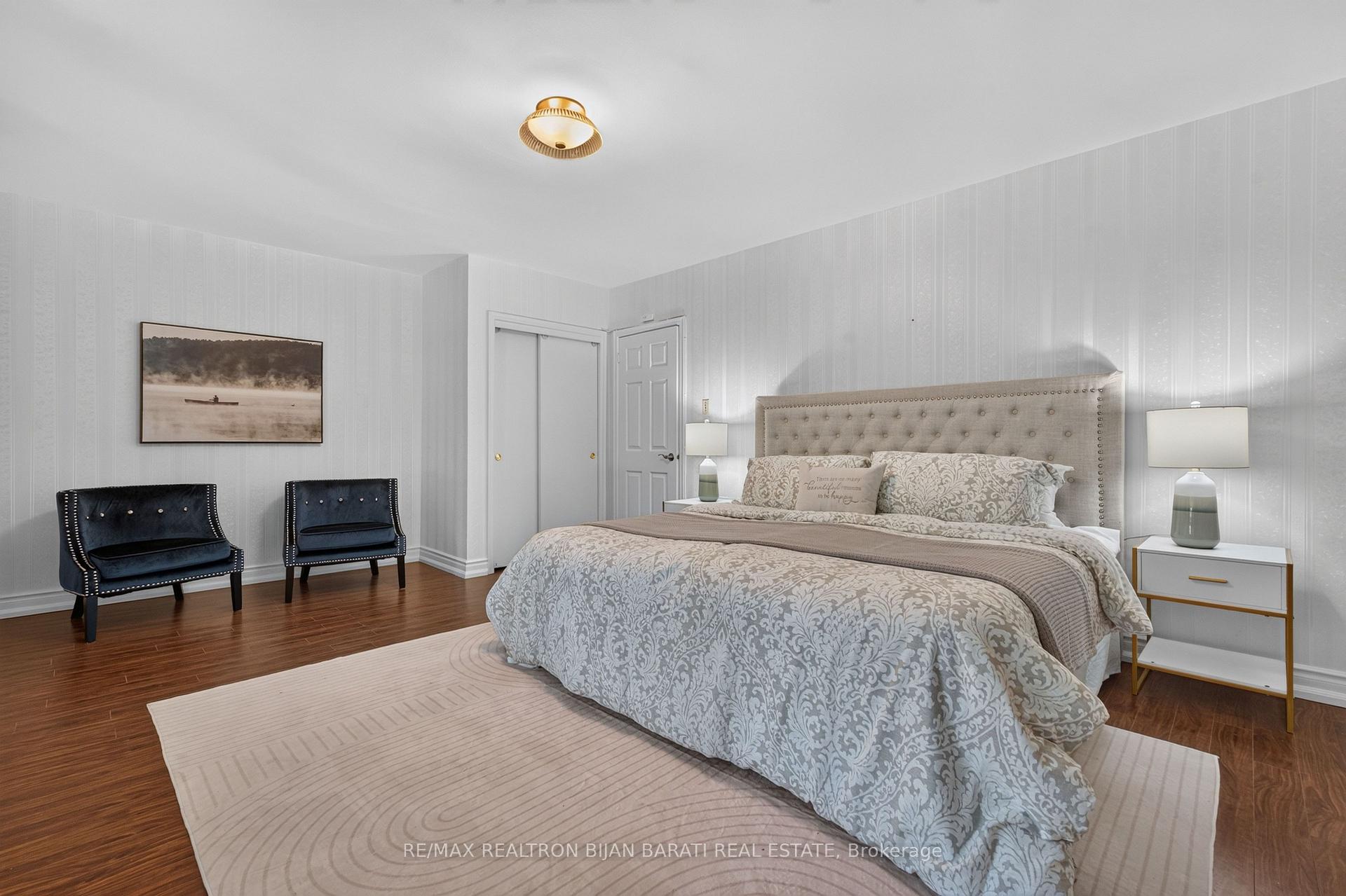 Photo 38 of 22 Brucedale Crescent, North York, Bayview Village — HOMEH