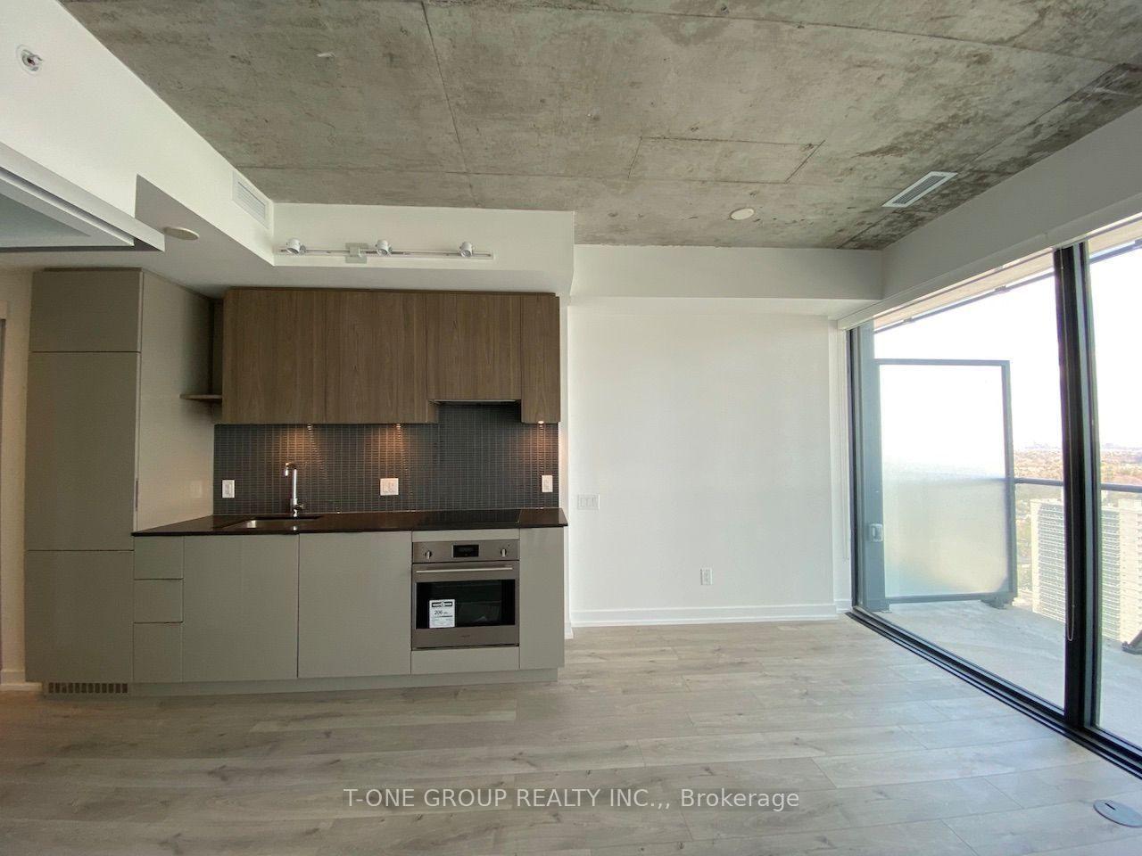 Photo 3 of Unit 2605, 161 Roehampton Avenue, Toronto, Mount Pleasant West — HOMEH