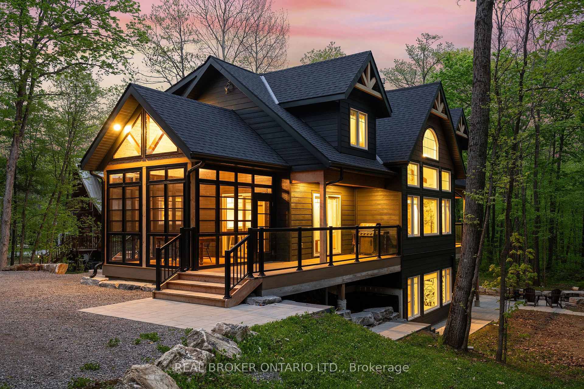 Photo 2 of 36 Crestview Drive, Greater Madawaska, Greater Madawaska — HOMEH