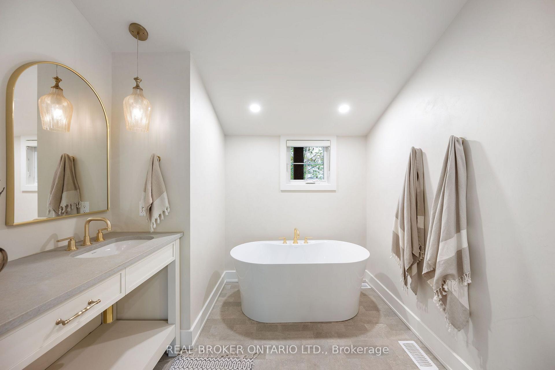 Photo 39 of 36 Crestview Drive, Greater Madawaska, Greater Madawaska — HOMEH