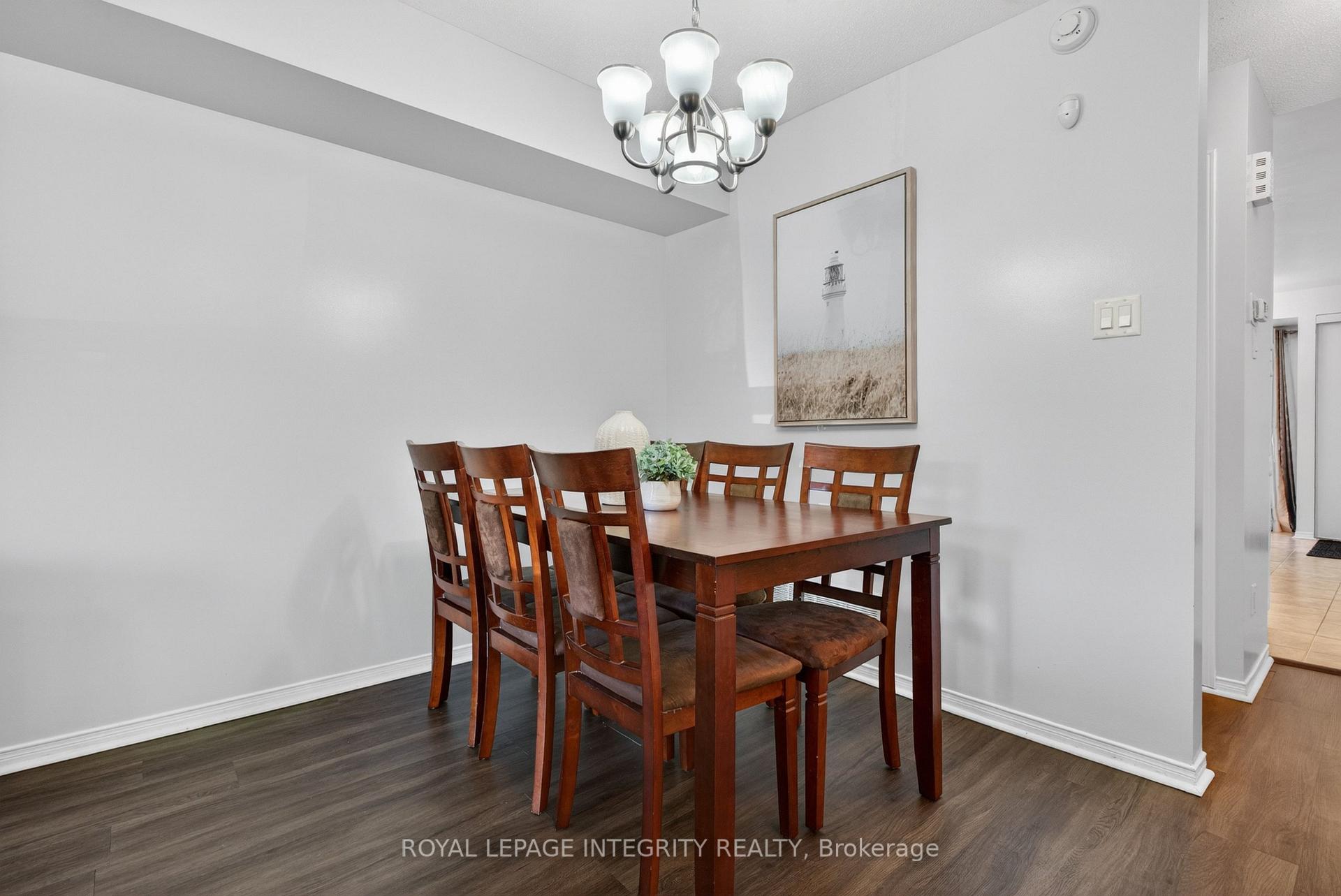 Photo 6 of 256 Cresthaven Drive, Ottawa, Barrhaven East — HOMEH