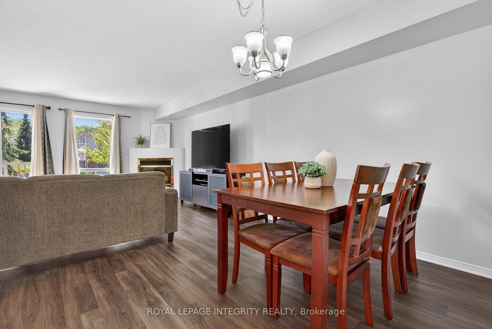 Photo 9 of 256 Cresthaven Drive, Ottawa, Barrhaven East — HOMEH