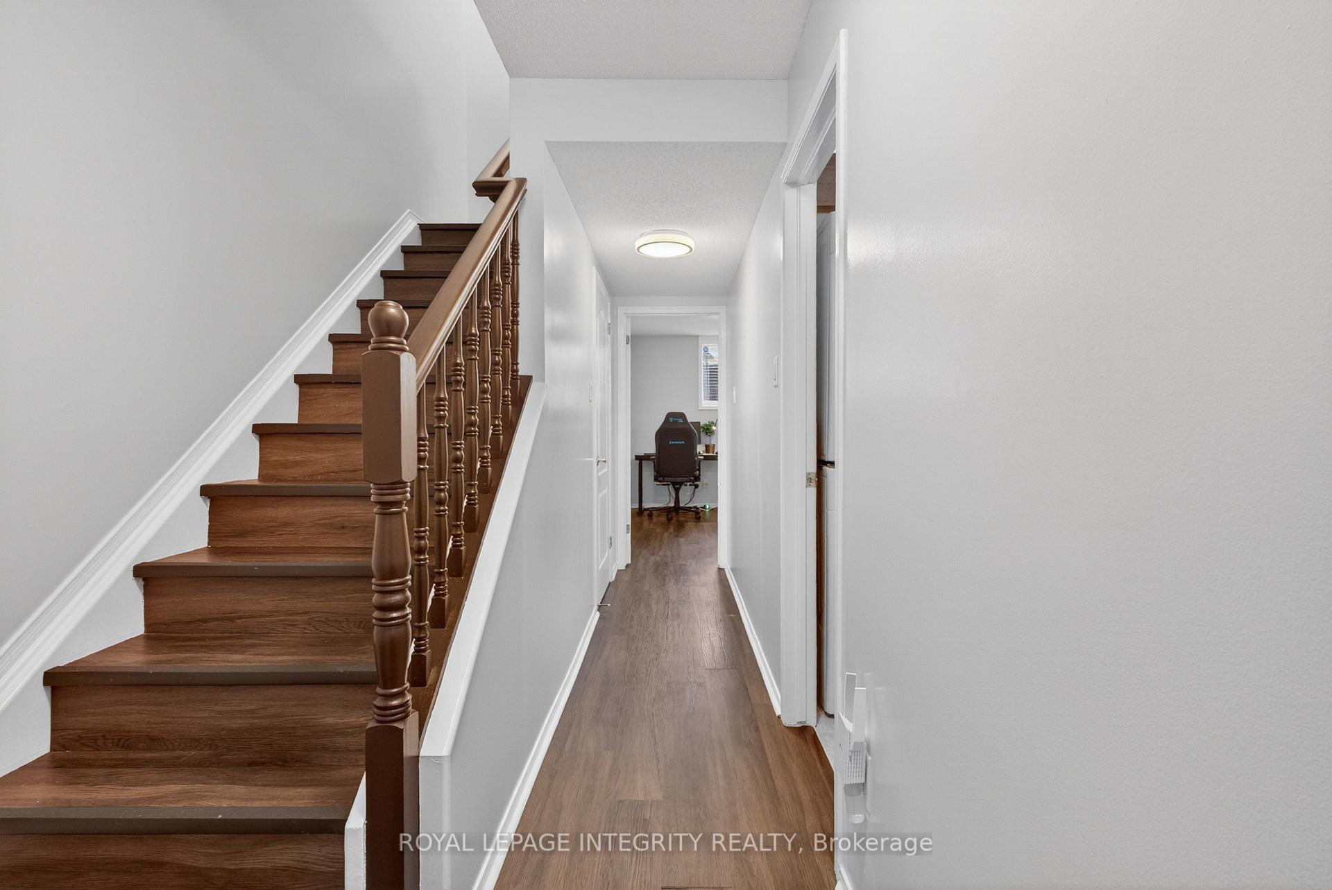 Photo 14 of 256 Cresthaven Drive, Ottawa, Barrhaven East — HOMEH