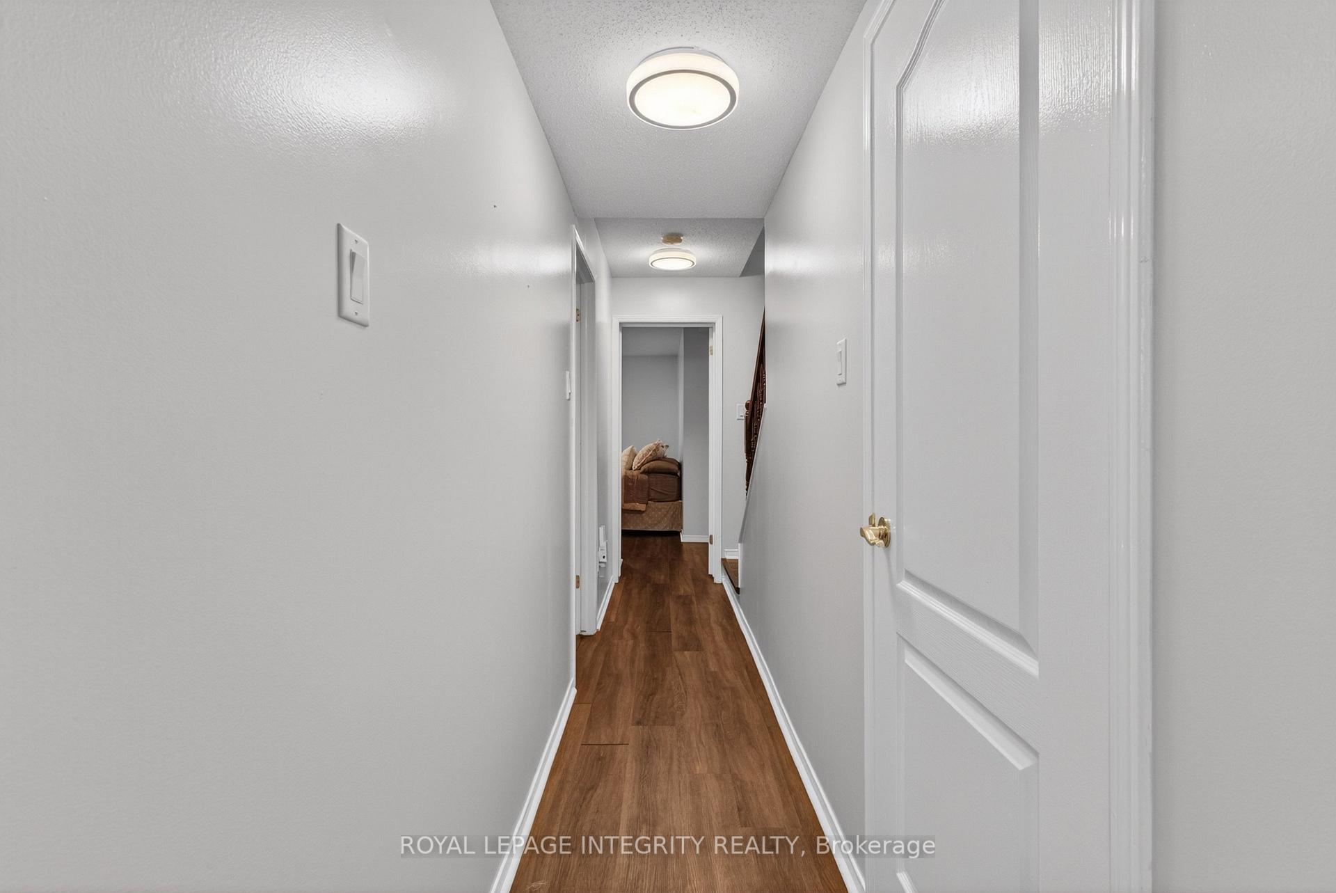Photo 19 of 256 Cresthaven Drive, Ottawa, Barrhaven East — HOMEH