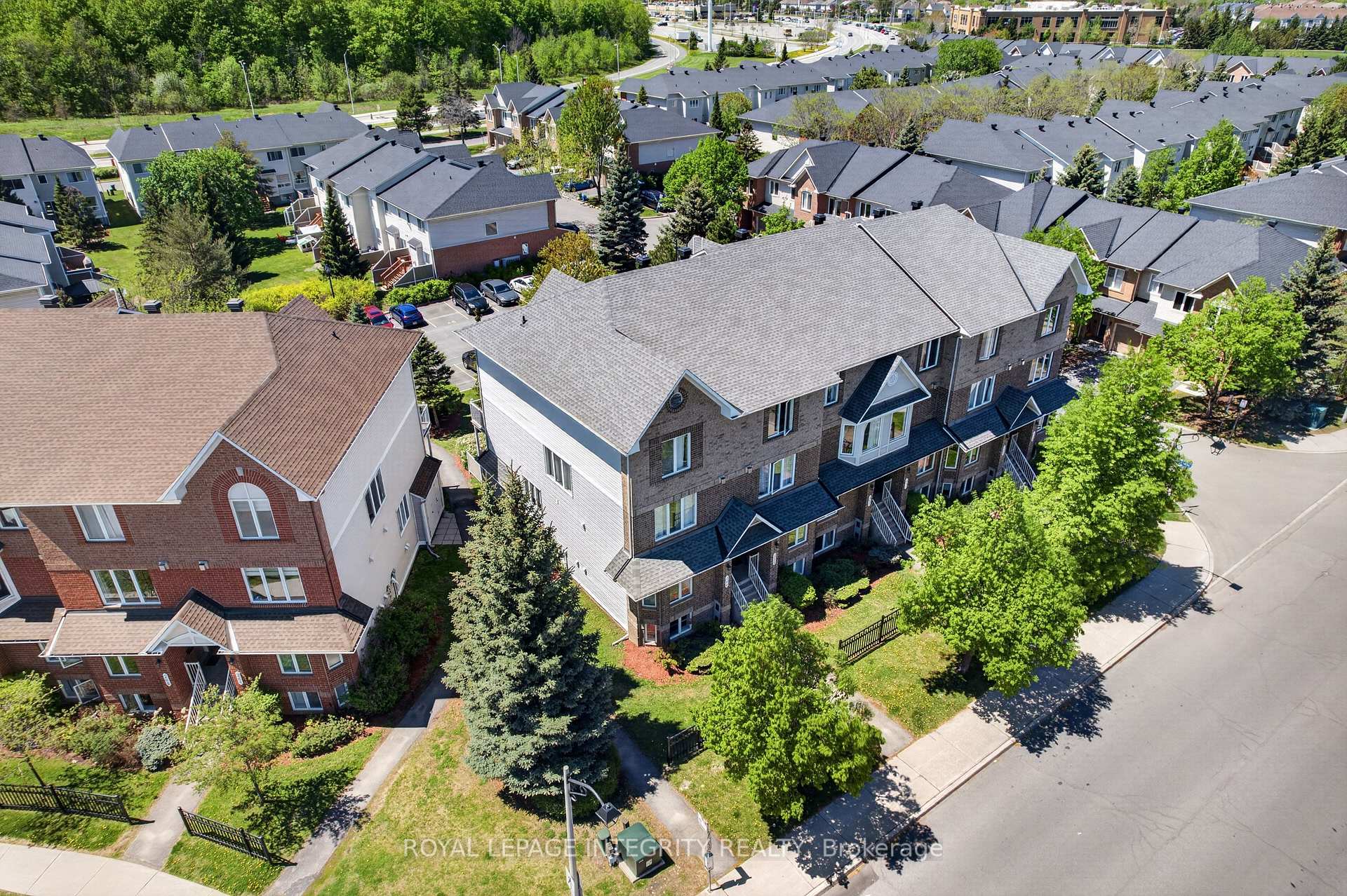 Photo 27 of 256 Cresthaven Drive, Ottawa, Barrhaven East — HOMEH