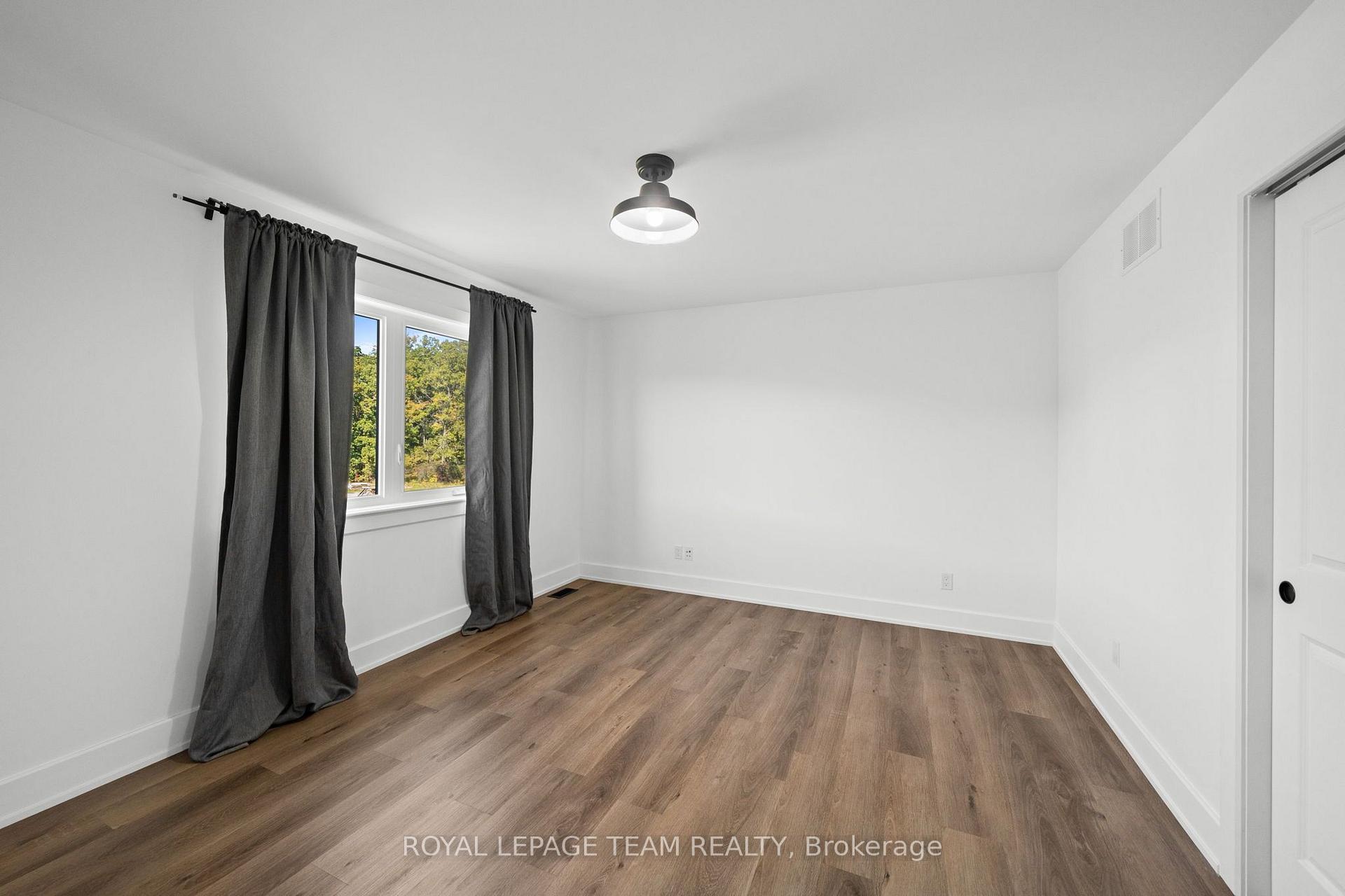 Photo 38 of 57 Paul A Bertrand Drive, McNab/Braeside, Mcnab/Braeside Twps — HOMEH