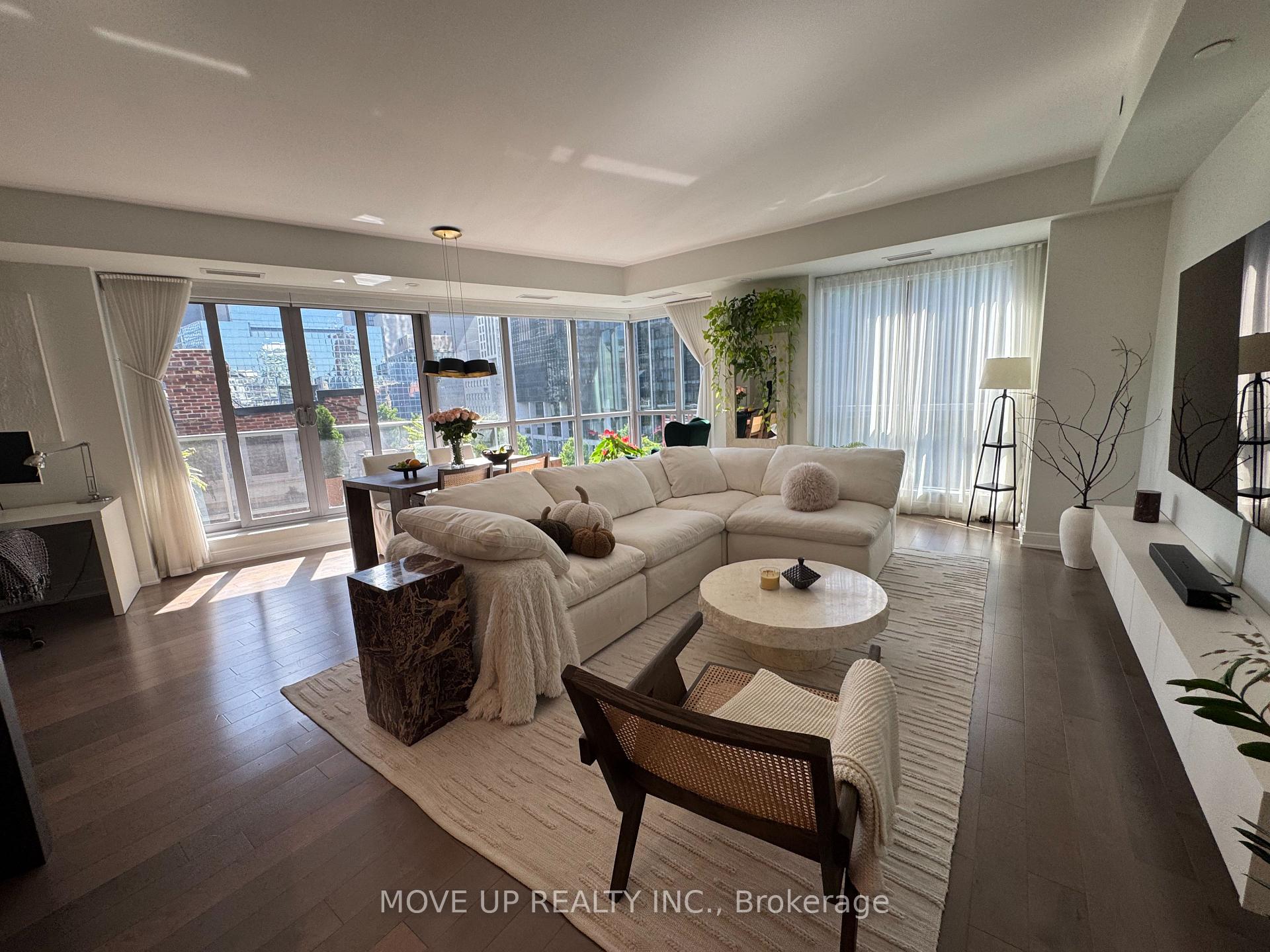 Photo 17 of Unit 714, 55 Front Street E, Toronto, Waterfront Communities — HOMEH