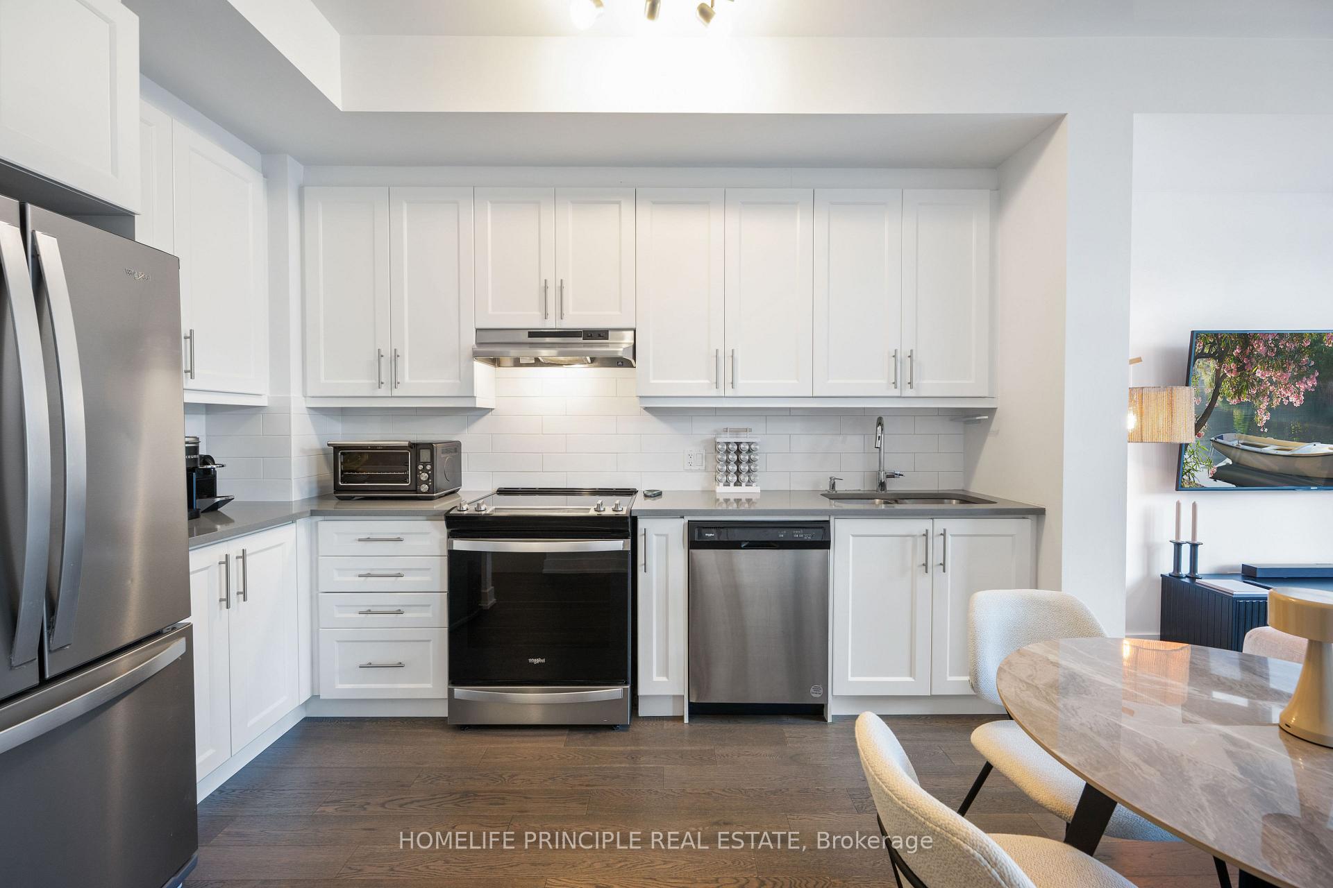 Photo 16 of Unit 113, 9560 Islington Avenue, Vaughan, Sonoma Heights — HOMEH