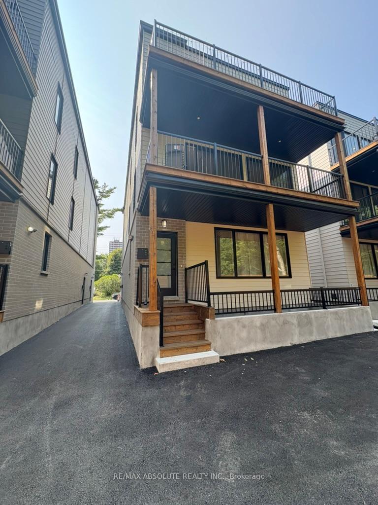 Photo 2 of Unit 4, 613 Parkview Road, Ottawa, Westboro/Hampton Park — HOMEH