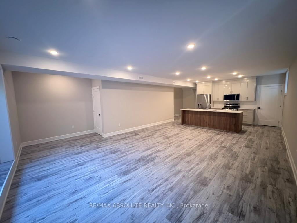 Photo 5 of Unit 4, 613 Parkview Road, Ottawa, Westboro/Hampton Park — HOMEH