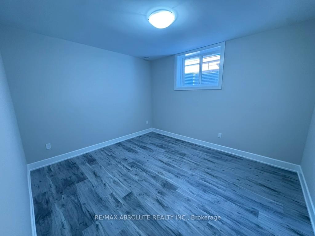 Photo 7 of Unit 4, 613 Parkview Road, Ottawa, Westboro/Hampton Park — HOMEH
