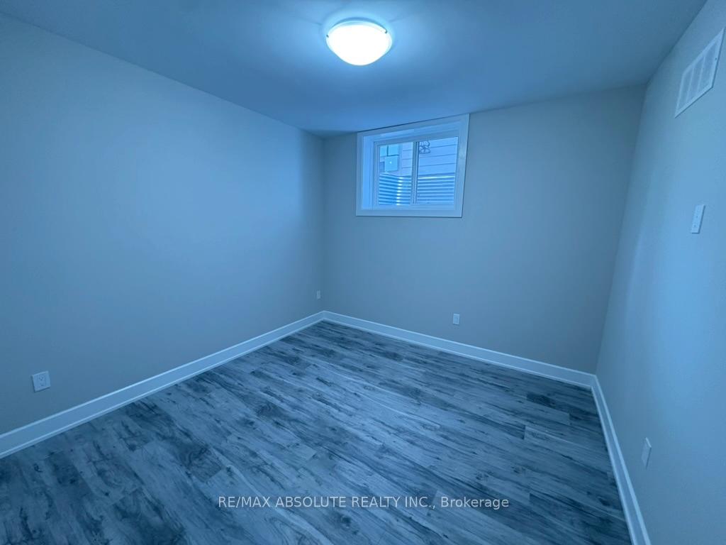 Photo 10 of Unit 4, 613 Parkview Road, Ottawa, Westboro/Hampton Park — HOMEH