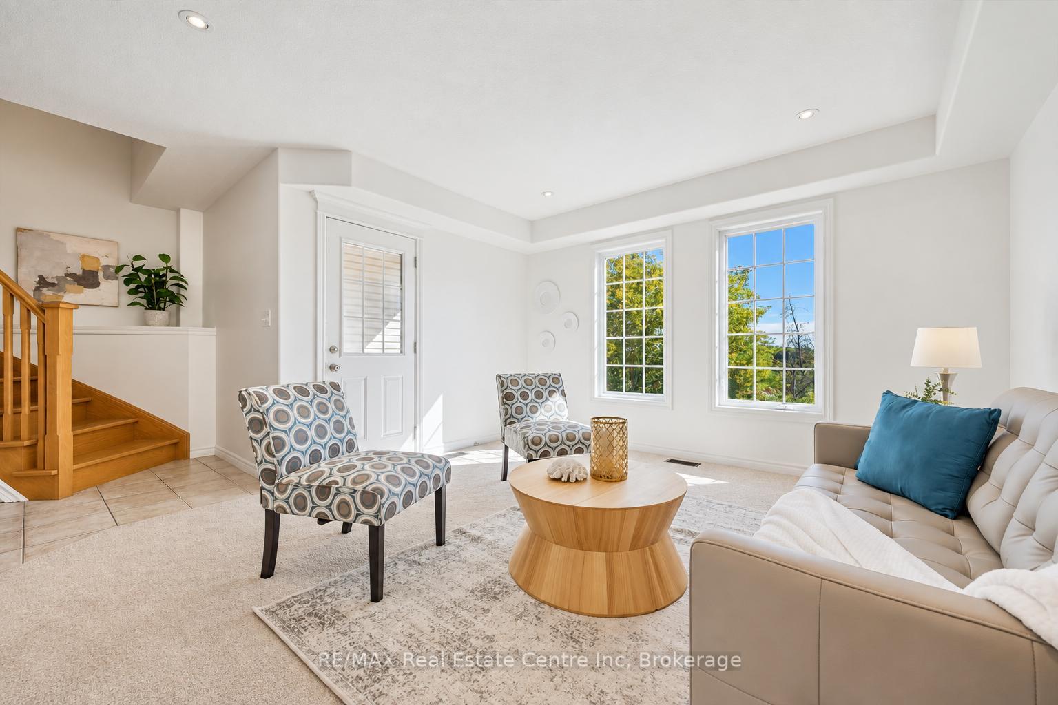 Photo 7 of 185 Carters Lane, Guelph/Eramosa, Rockwood — HOMEH