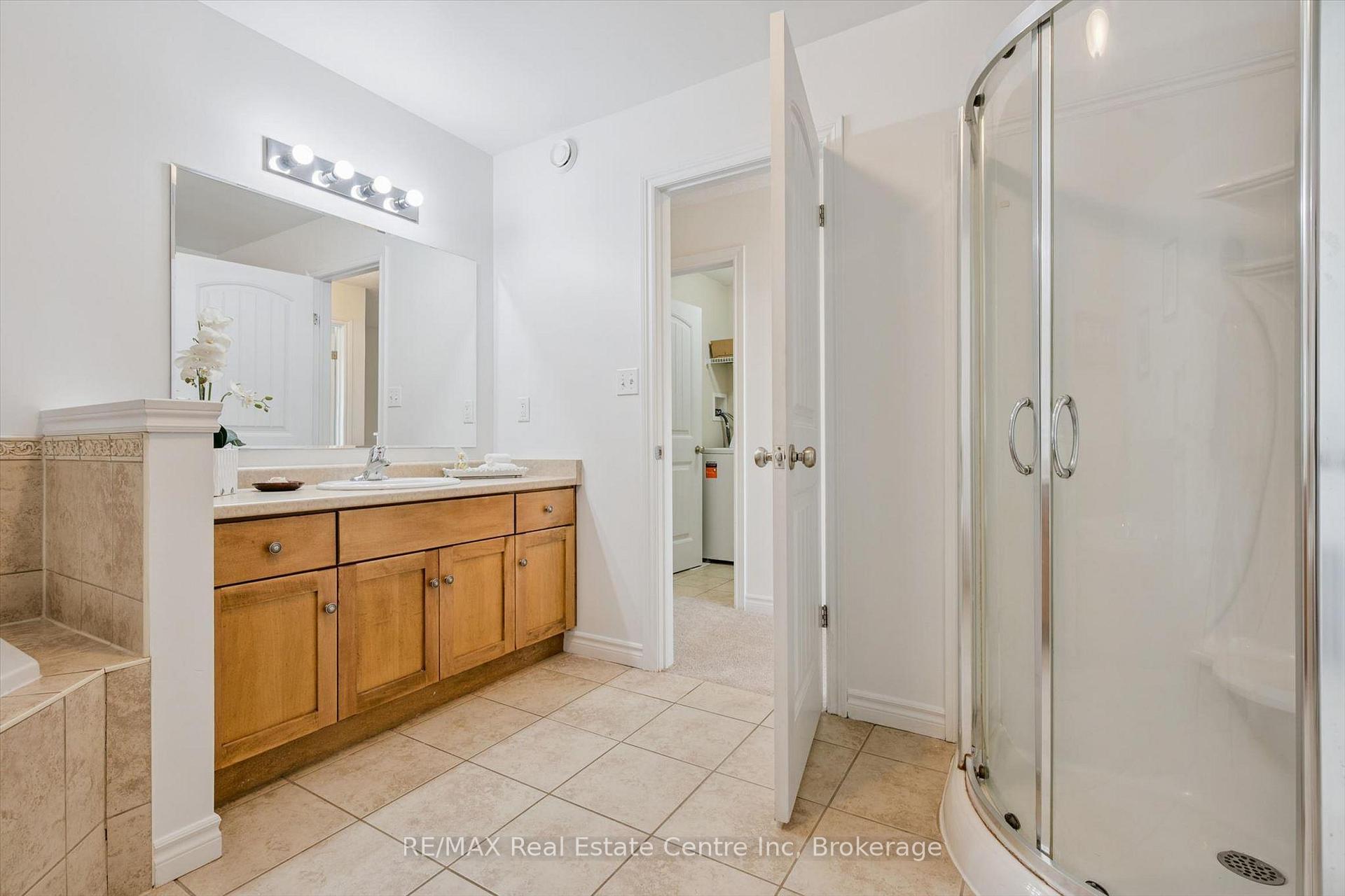 Photo 15 of 185 Carters Lane, Guelph/Eramosa, Rockwood — HOMEH