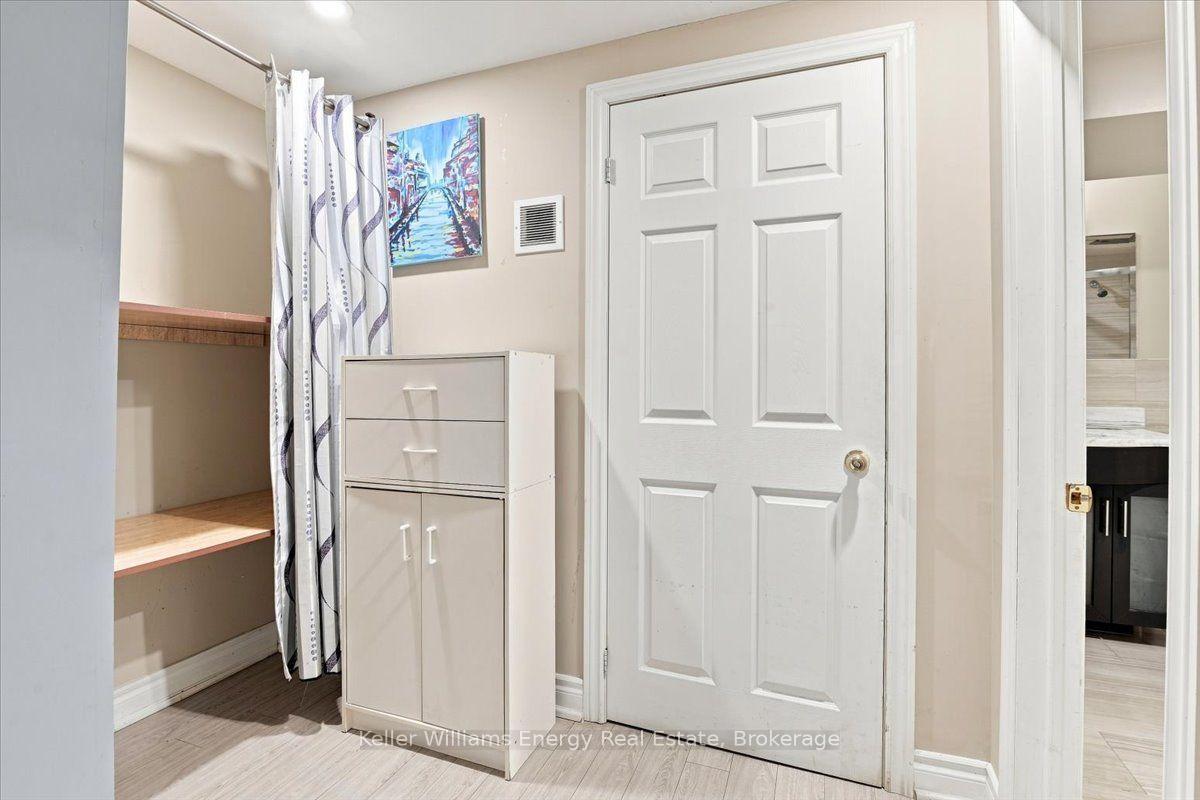 Photo 14 of 21 Upland Drive, Whitby, Blue Grass Meadows — HOMEH