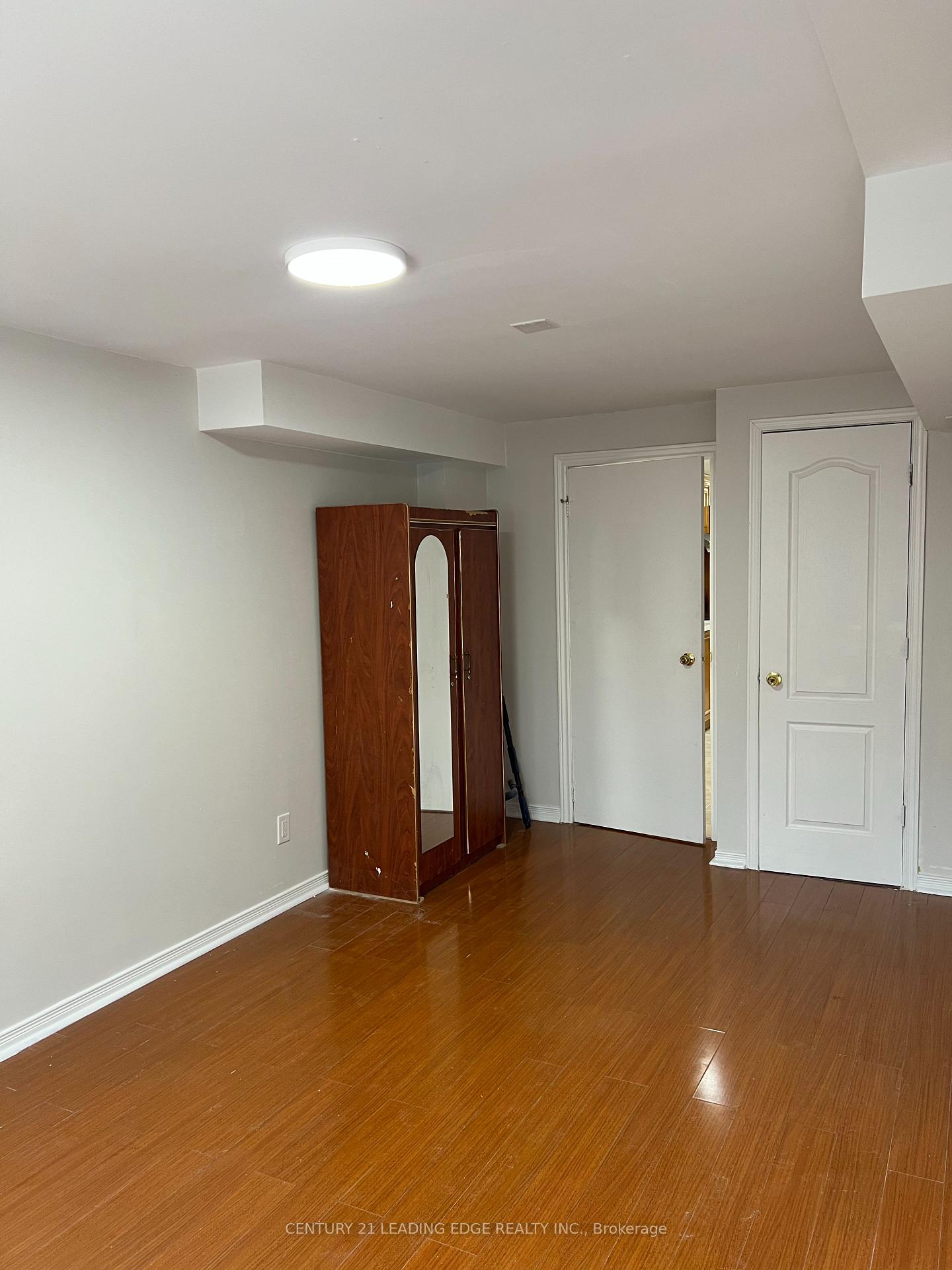 Photo 12 of Unit Basement, 10 Pine Bough Manor, Richmond Hill, Devonsleigh — HOMEH