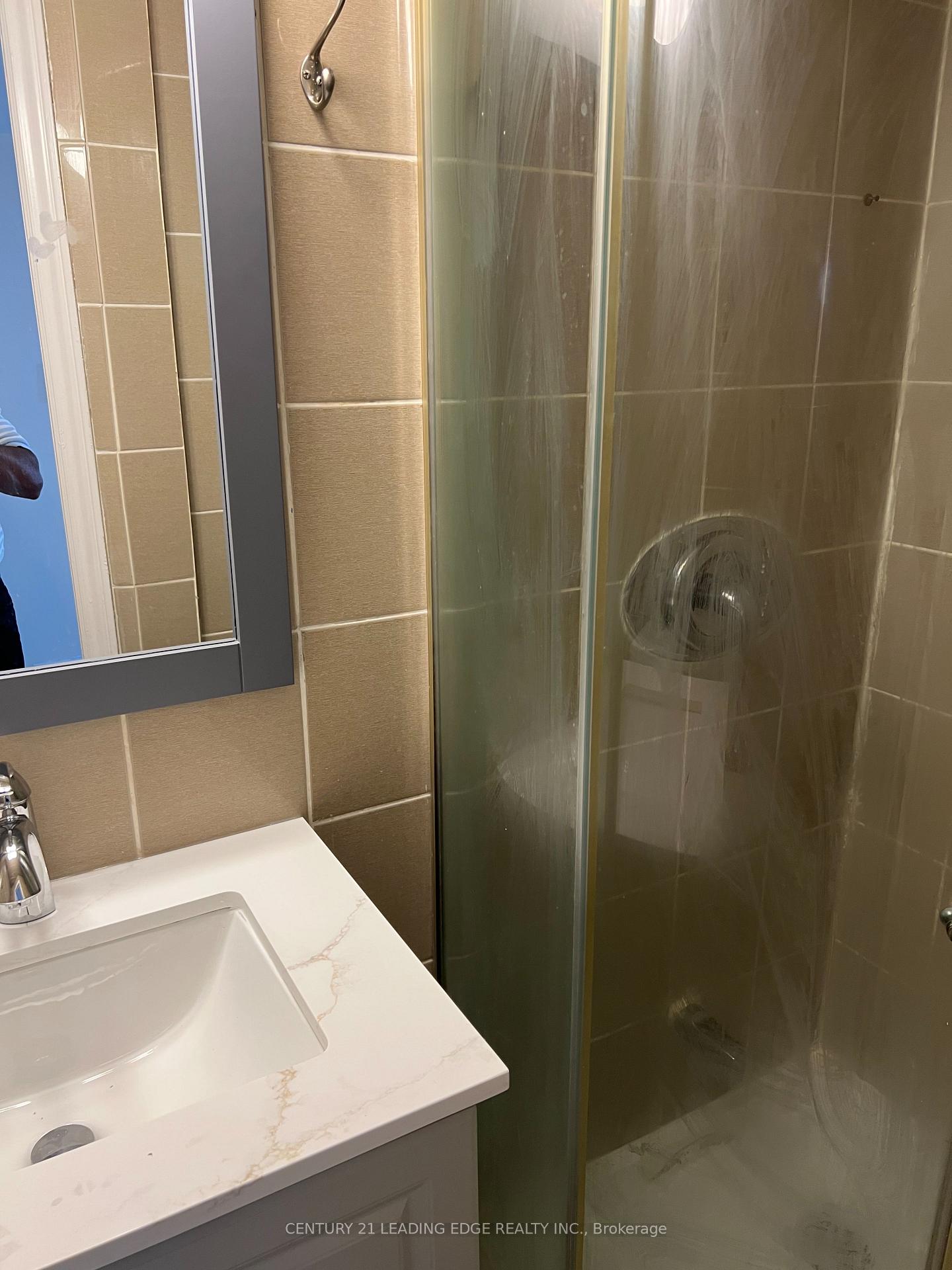 Photo 34 of Unit Basement, 10 Pine Bough Manor, Richmond Hill, Devonsleigh — HOMEH