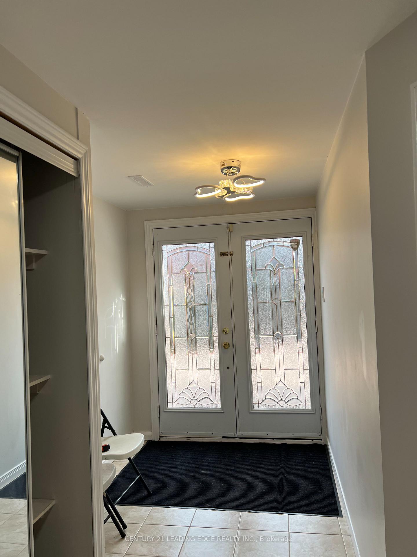 Photo 38 of Unit Basement, 10 Pine Bough Manor, Richmond Hill, Devonsleigh — HOMEH