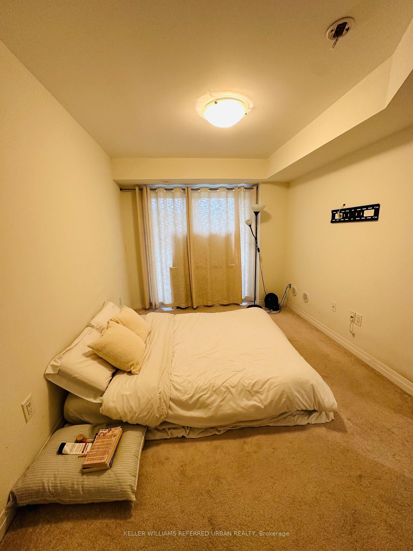 Photo 6 of Unit 2, 159 William Duncan Road, North York, Downsview-Roding-CFB — HOMEH