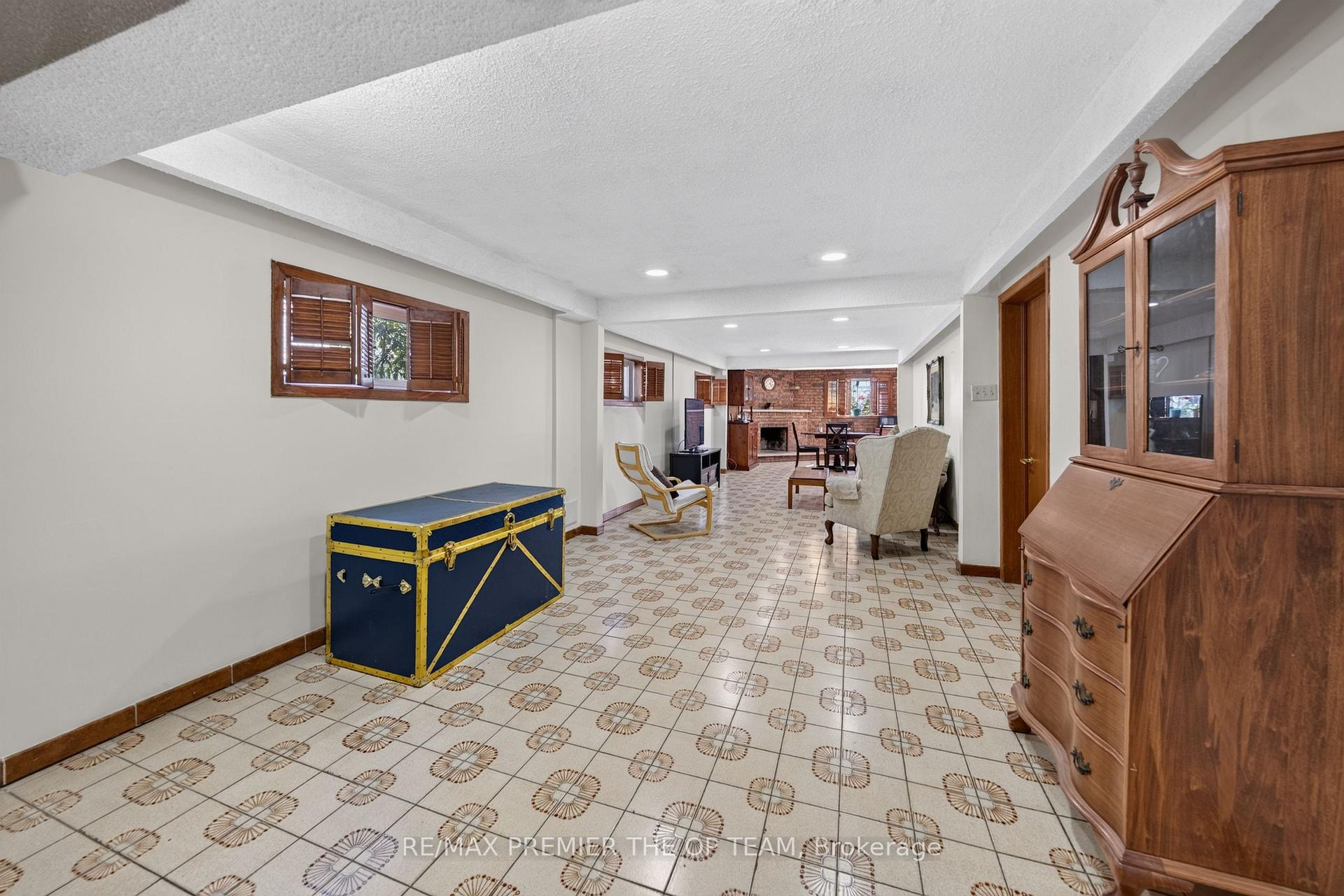 Photo 27 of 97 Firgrove Crescent, North York, Glenfield-Jane Heights — HOMEH
