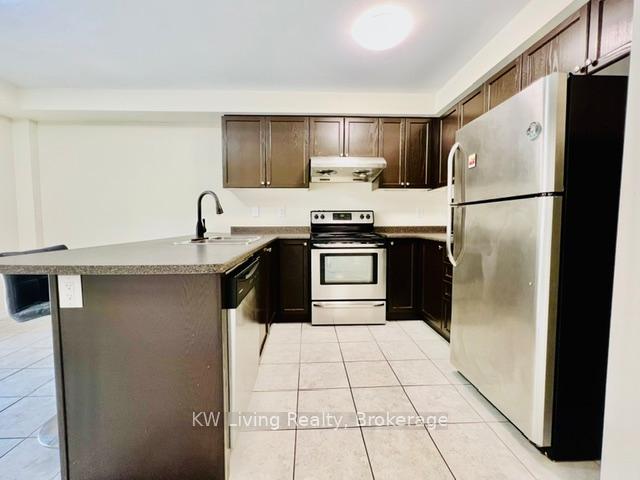 Photo 12 of 5247 Major Mackenzie Drive, Markham, Berczy — HOMEH