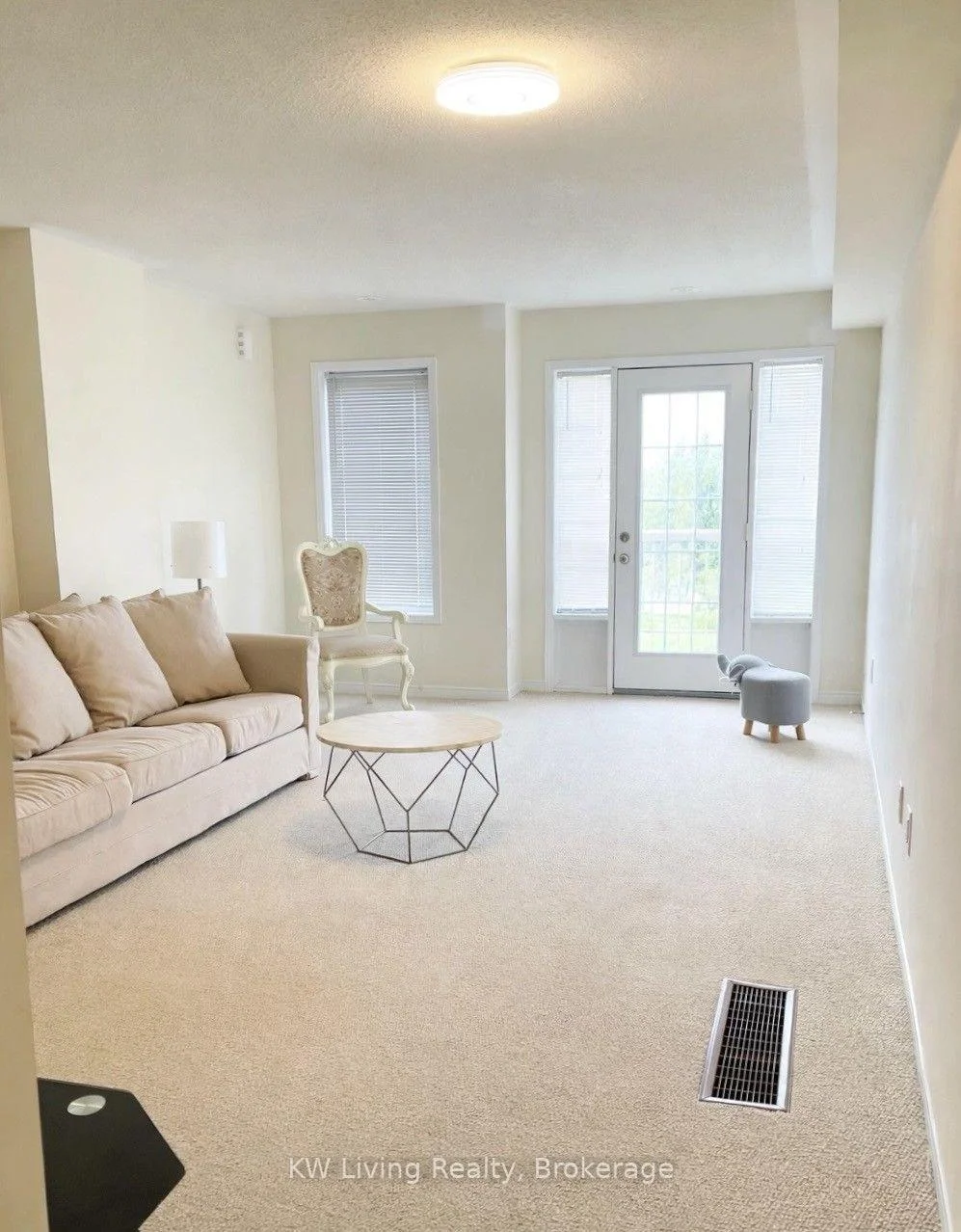 Photo 11 of 5247 Major Mackenzie Drive, Markham, Berczy — HOMEH