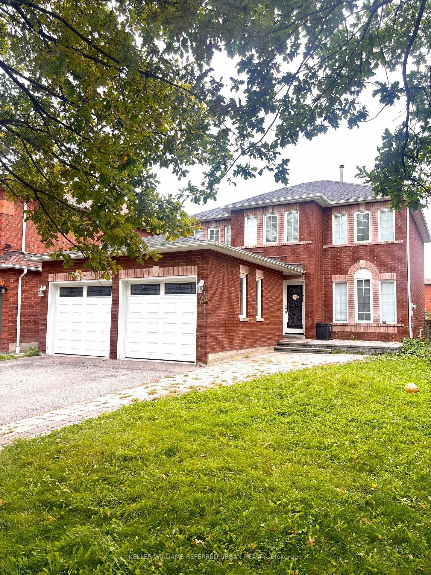 Photo 7 of 24 Holmes Crescent, Ajax, Central West — HOMEH