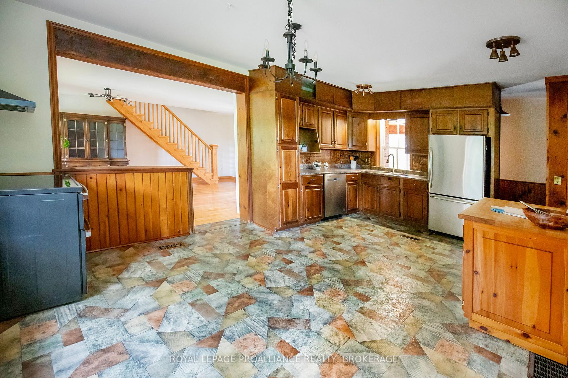 Photo 13 of 2345 Hughes Road, Kingston, City North of 401 — HOMEH