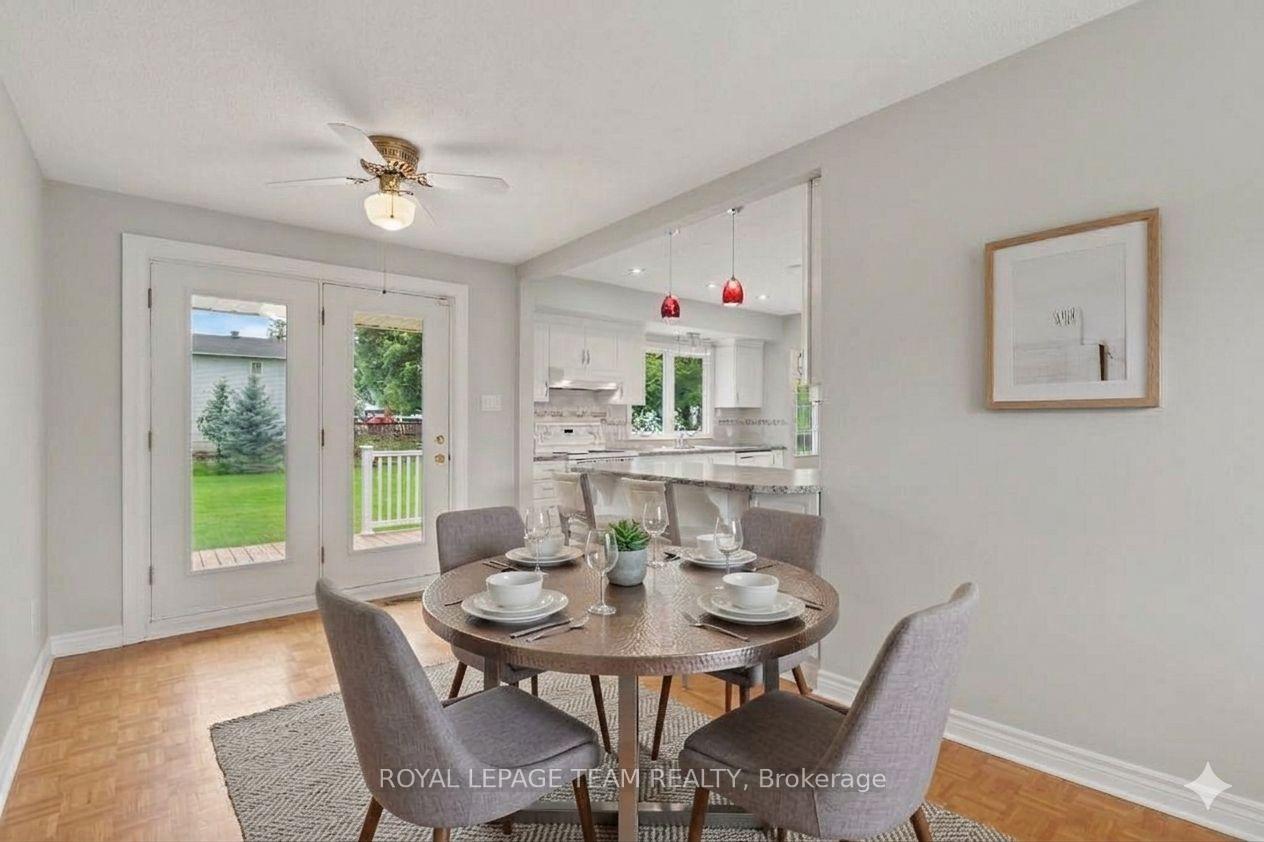 Photo 13 of 28 Gamble Drive, Ottawa, Richmond — HOMEH