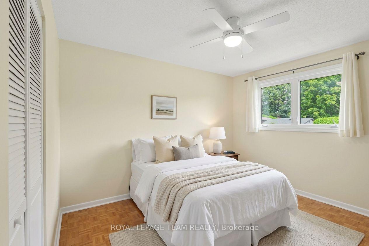 Photo 14 of 28 Gamble Drive, Ottawa, Richmond — HOMEH