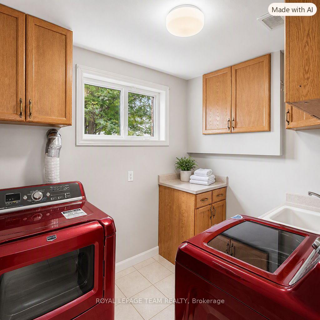Photo 22 of 28 Gamble Drive, Ottawa, Richmond — HOMEH