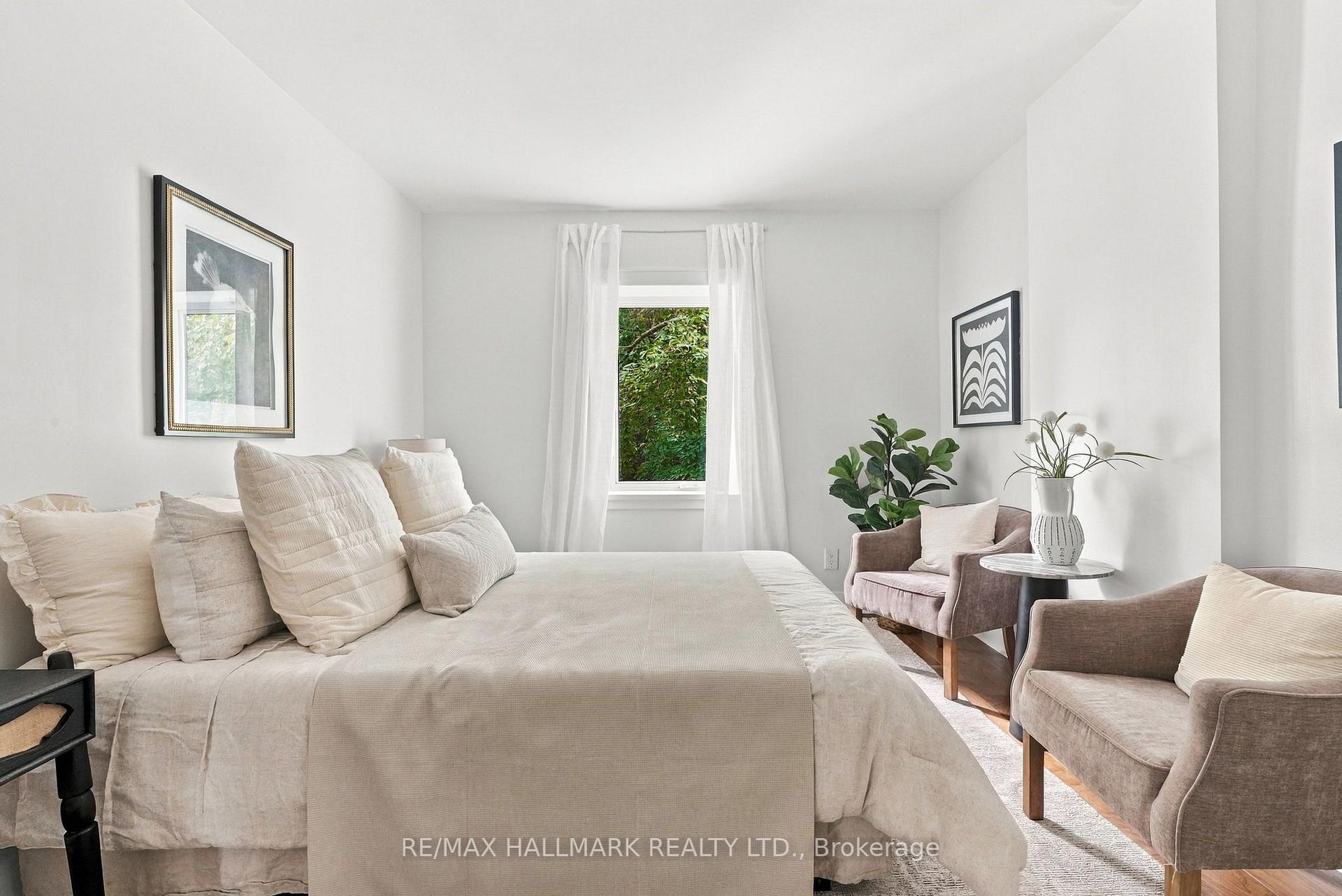 Photo 29 of 91 Glen Davis Crescent, Toronto, East End-Danforth — HOMEH