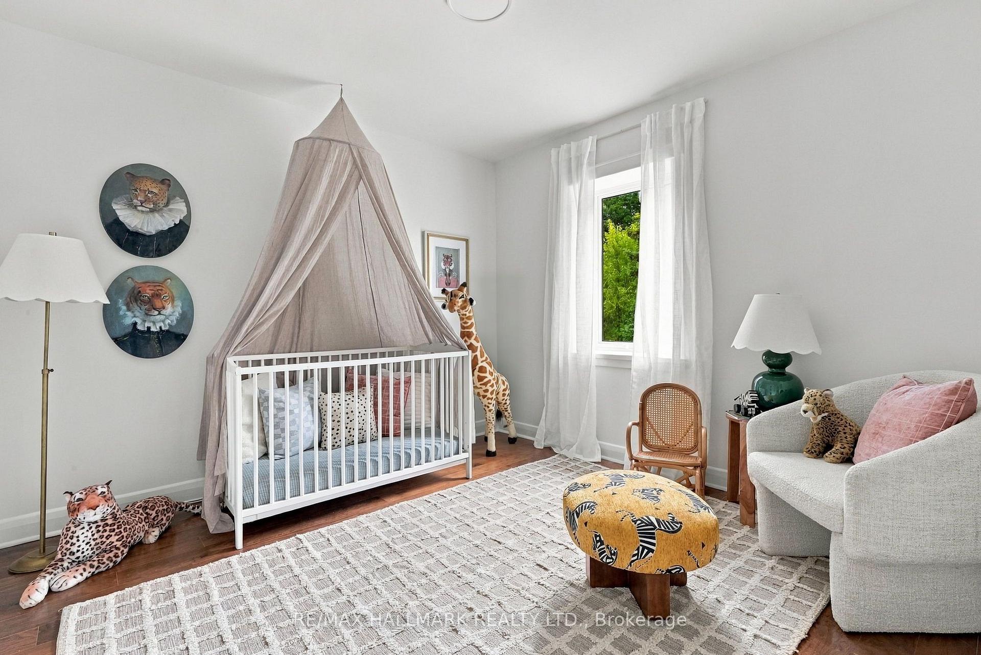 Photo 39 of 91 Glen Davis Crescent, Toronto, East End-Danforth — HOMEH