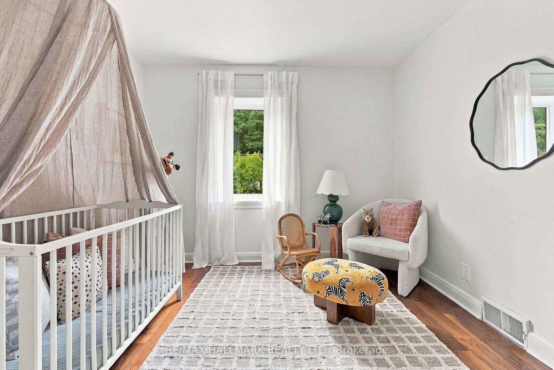 Photo 43 of 91 Glen Davis Crescent, Toronto, East End-Danforth — HOMEH