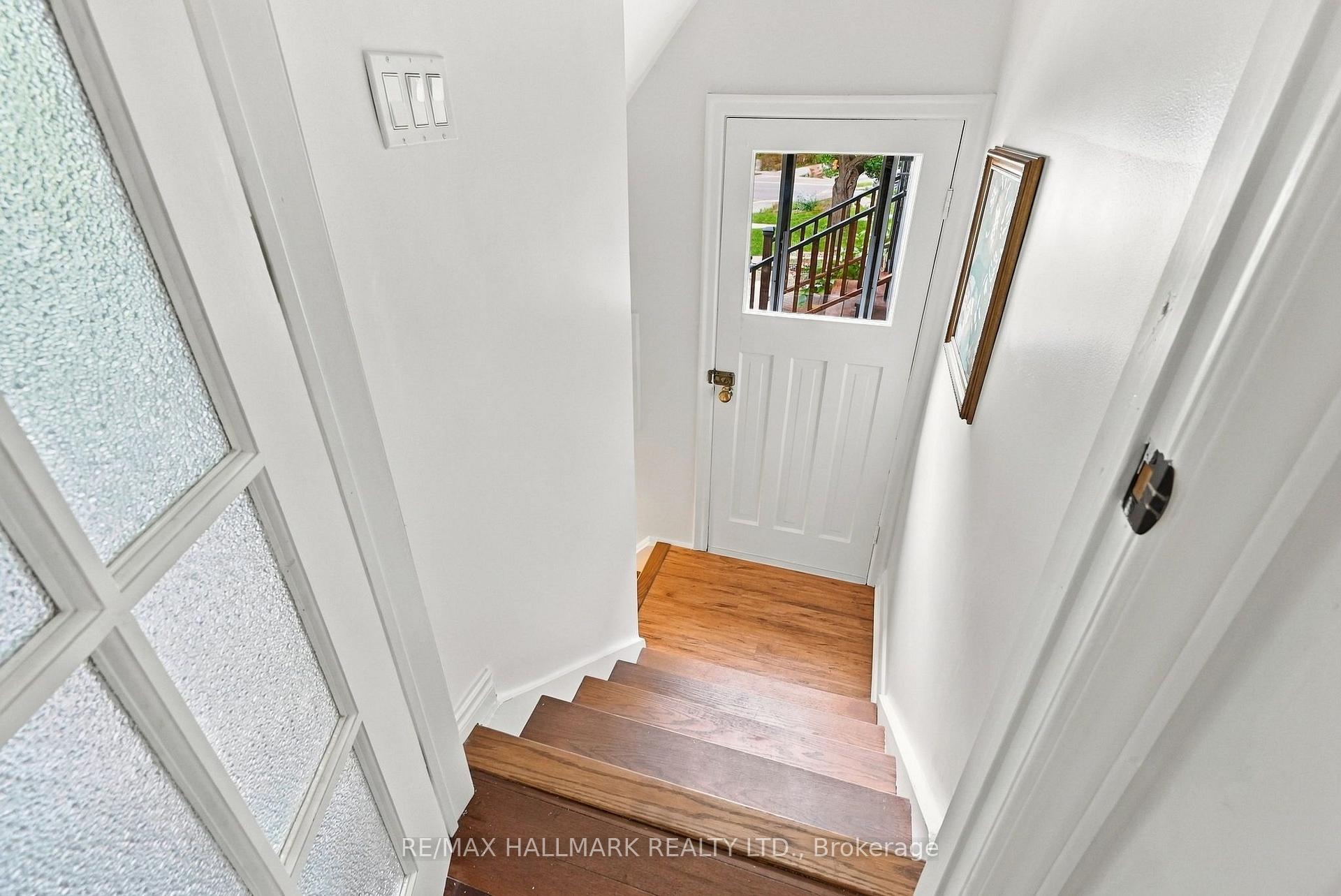 Photo 45 of 91 Glen Davis Crescent, Toronto, East End-Danforth — HOMEH